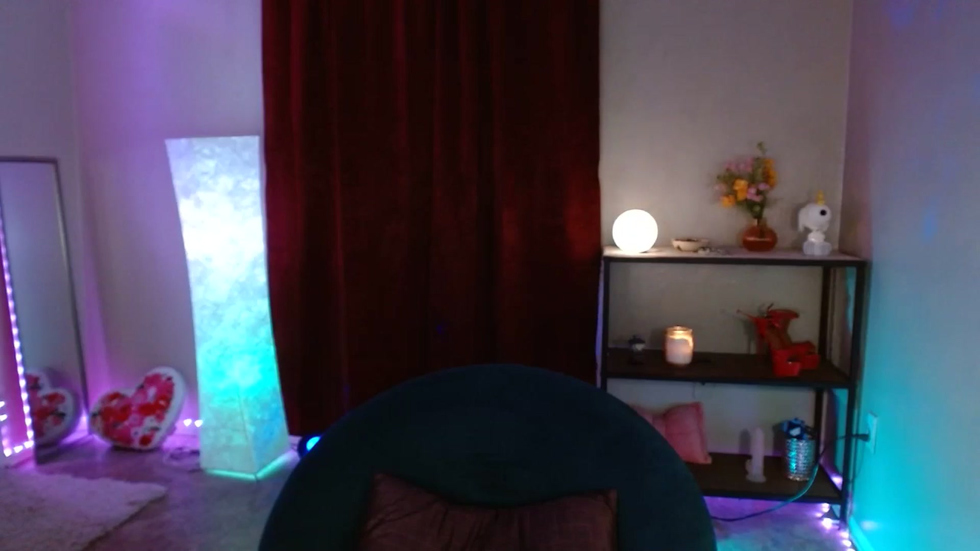 Gallery image thumbnail from DaniSlice's myfreecams stream on, 08/02/2025, 09:28 image 20 of 20