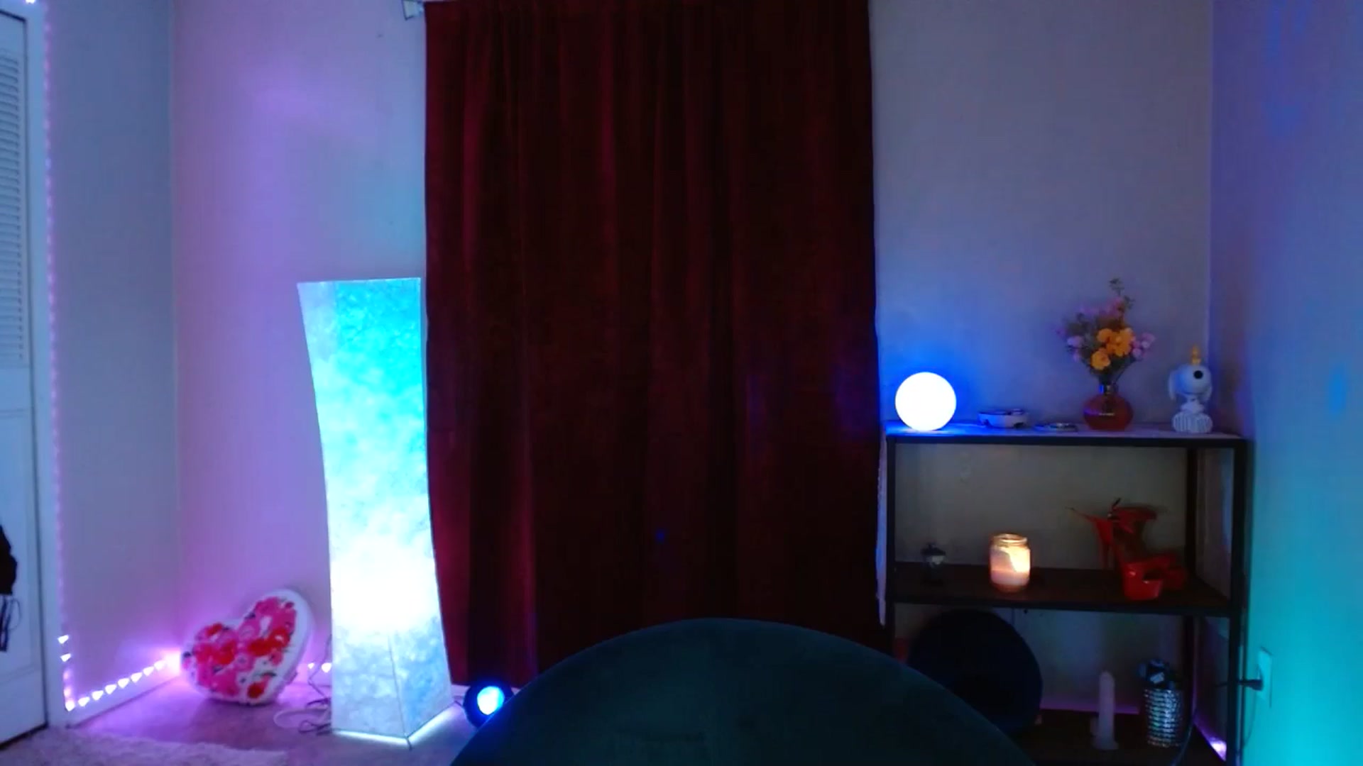 Gallery image thumbnail from DaniSlice's myfreecams stream on, 08/08/2025, 09:07 image 7 of 20