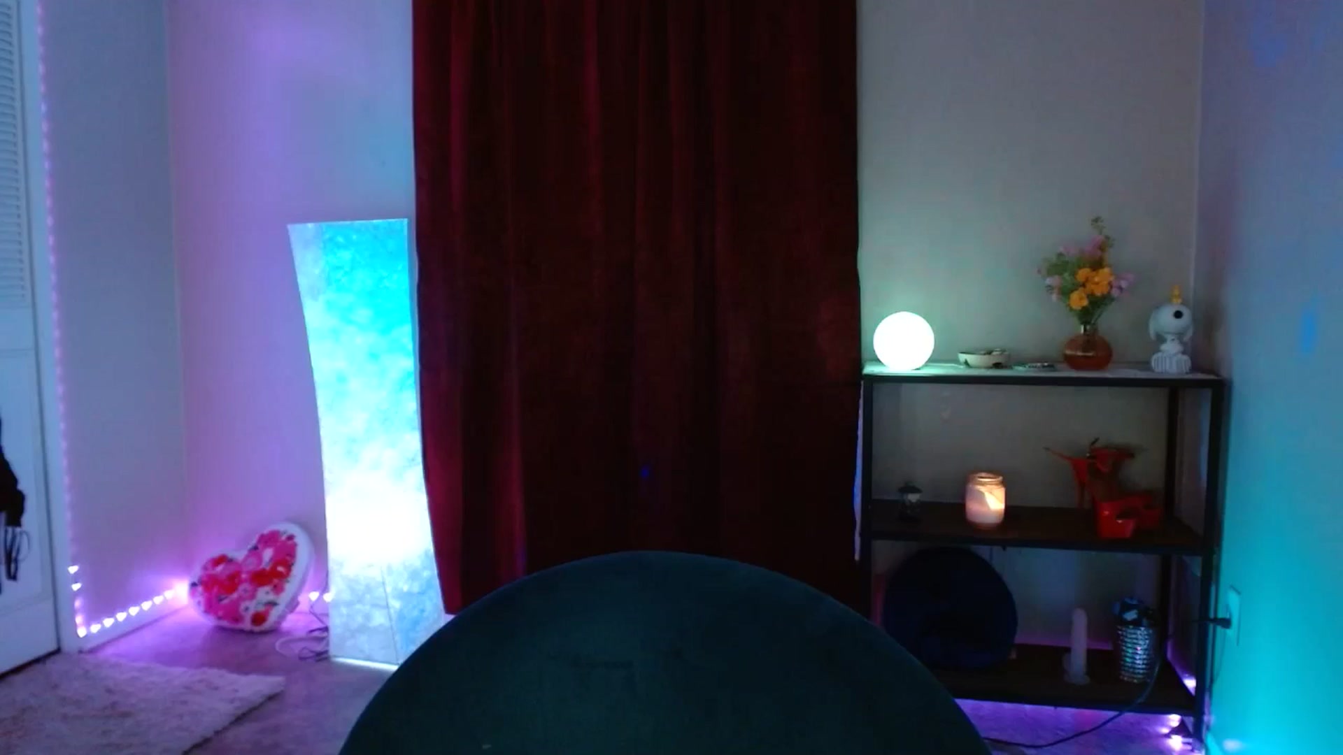 Gallery image thumbnail from DaniSlice's myfreecams stream on, 08/08/2025, 09:07 image 8 of 20