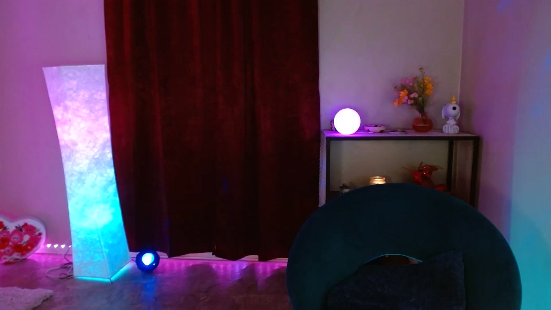 Gallery image thumbnail from DaniSlice's myfreecams stream on, 08/13/2025, 12:10 image 10 of 20