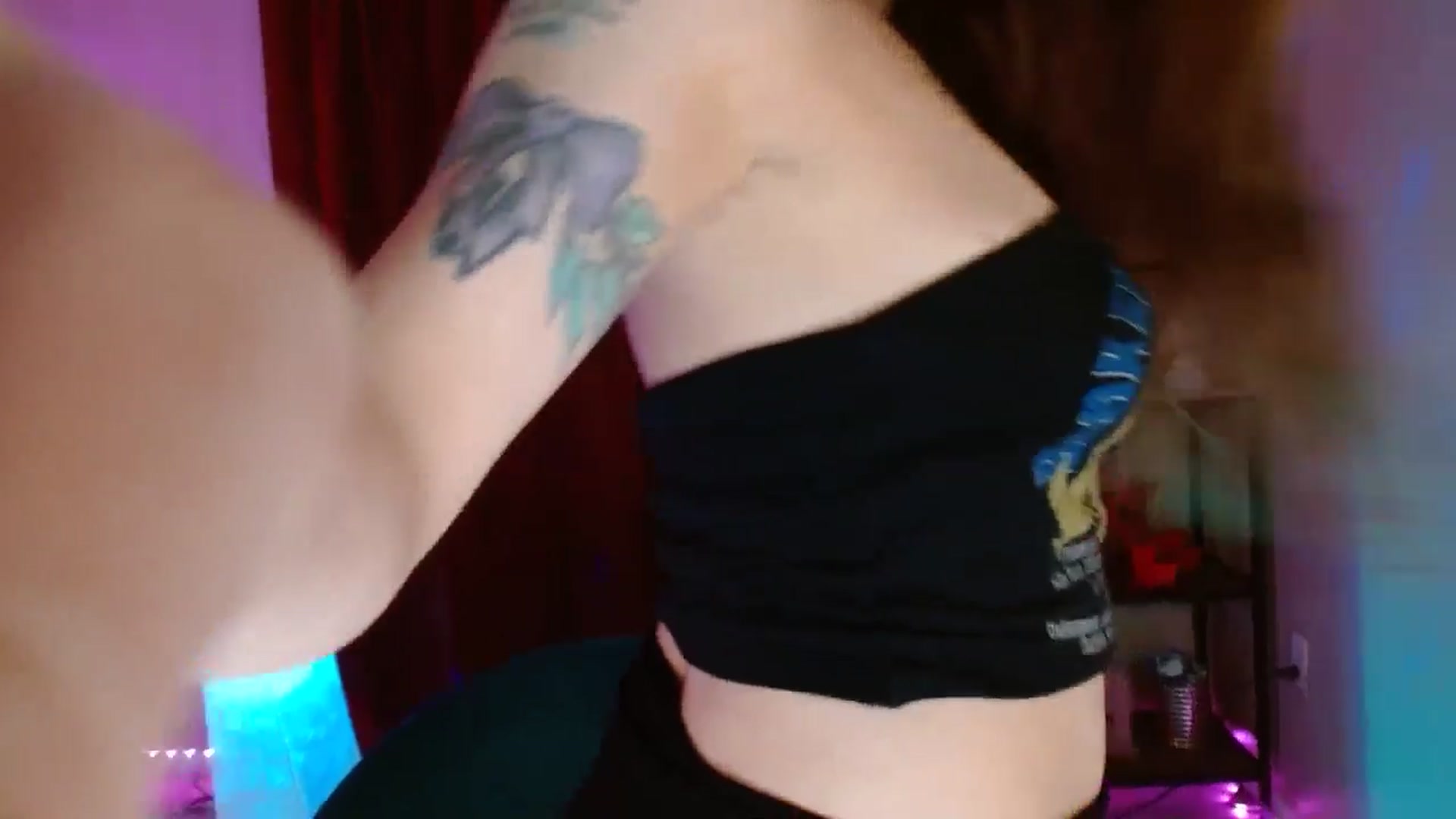 Gallery image thumbnail from DaniSlice's myfreecams stream on, 08/13/2025, 12:10 image 9 of 20