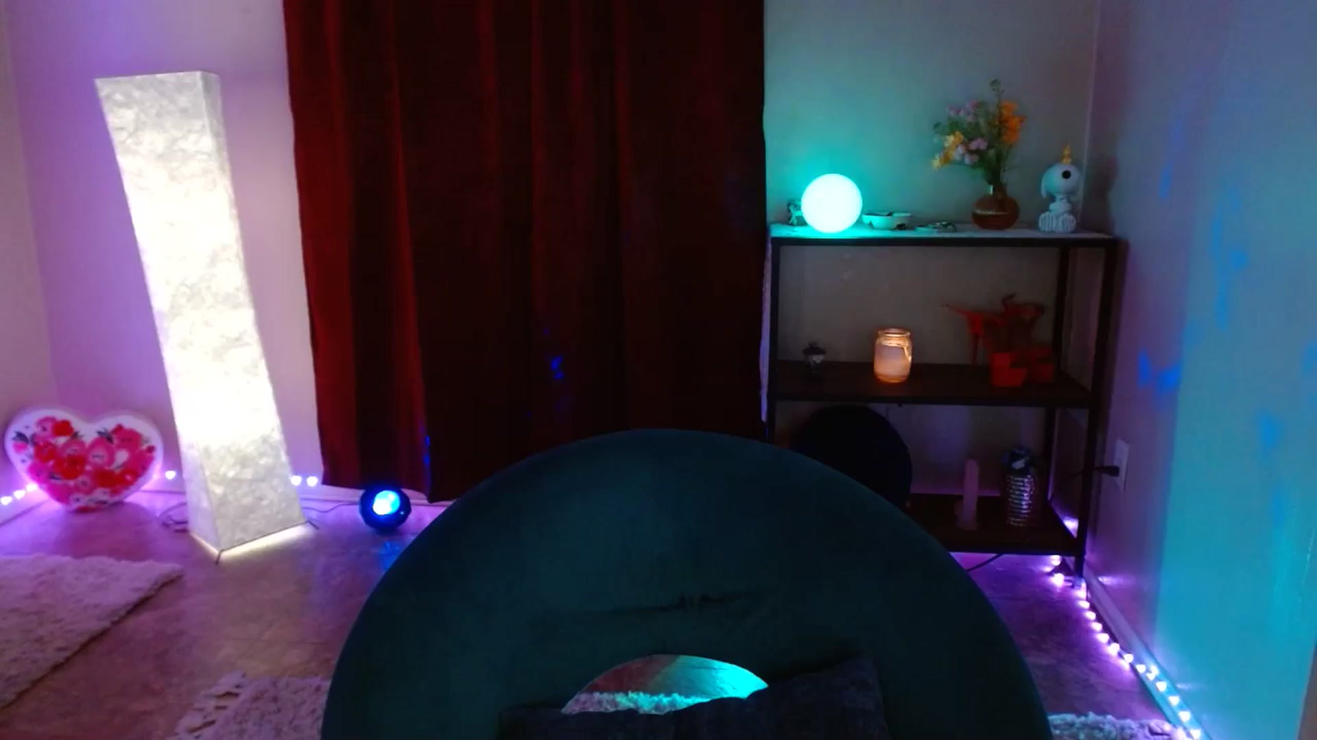 Gallery image thumbnail from DaniSlice's myfreecams stream on, 08/17/2025, 08:36 image 5 of 20