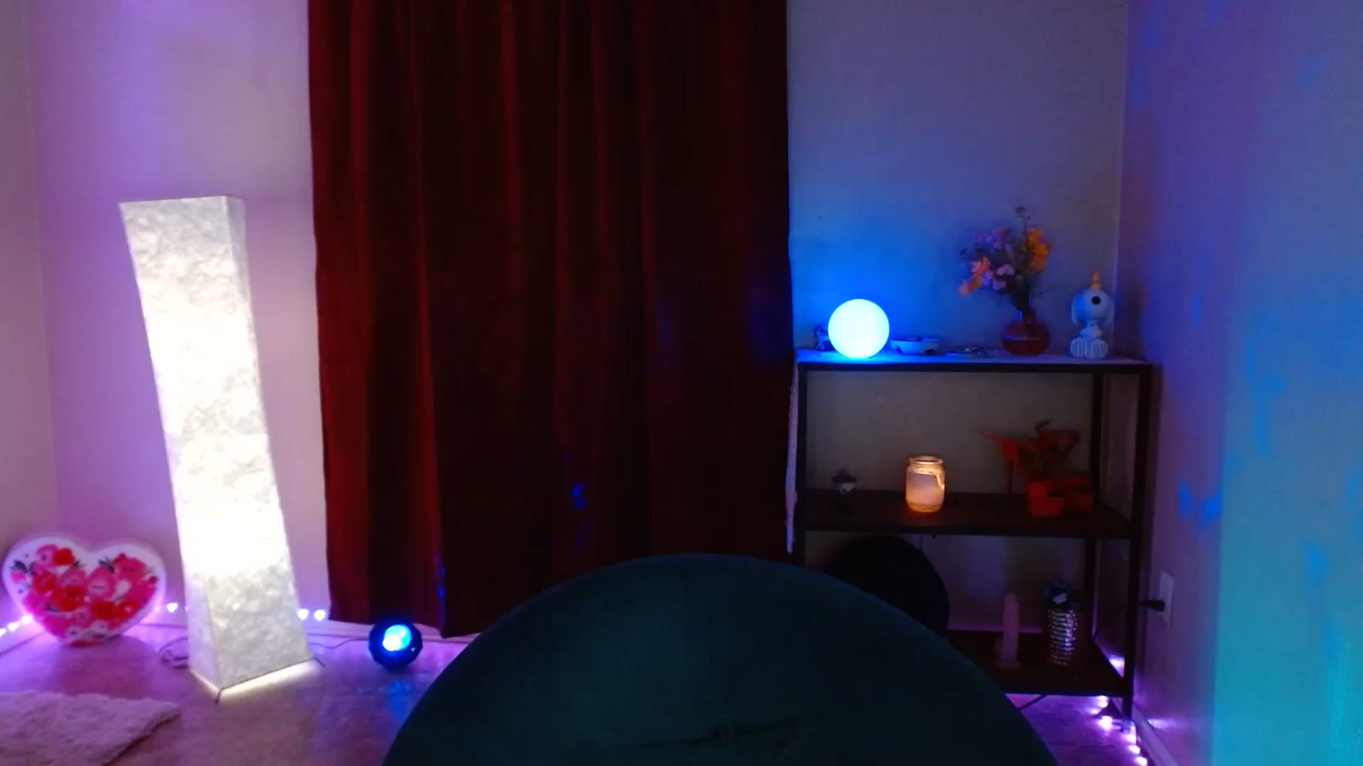 Gallery image thumbnail from DaniSlice's myfreecams stream on, 08/17/2025, 08:36 image 9 of 20