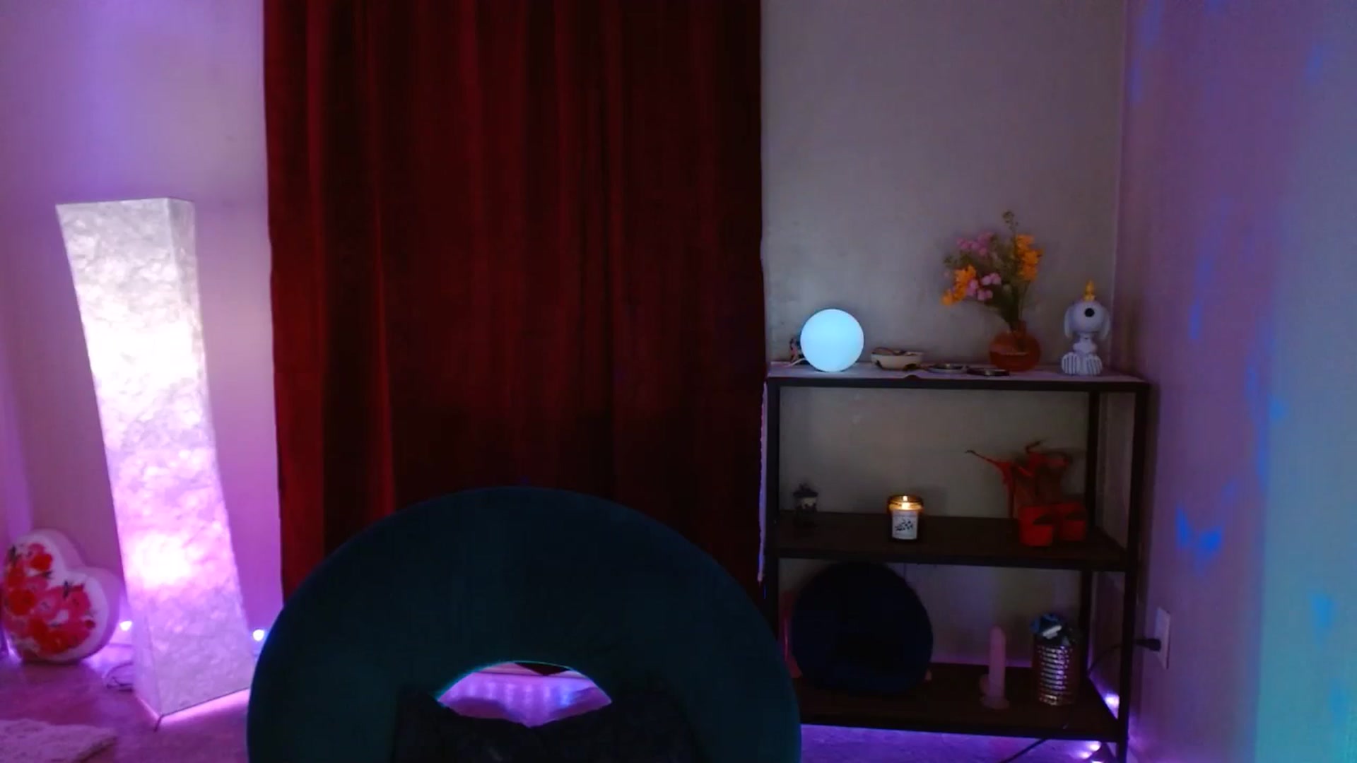 Gallery image thumbnail from DaniSlice's myfreecams stream on, 08/25/2025, 22:49 image 2 of 20