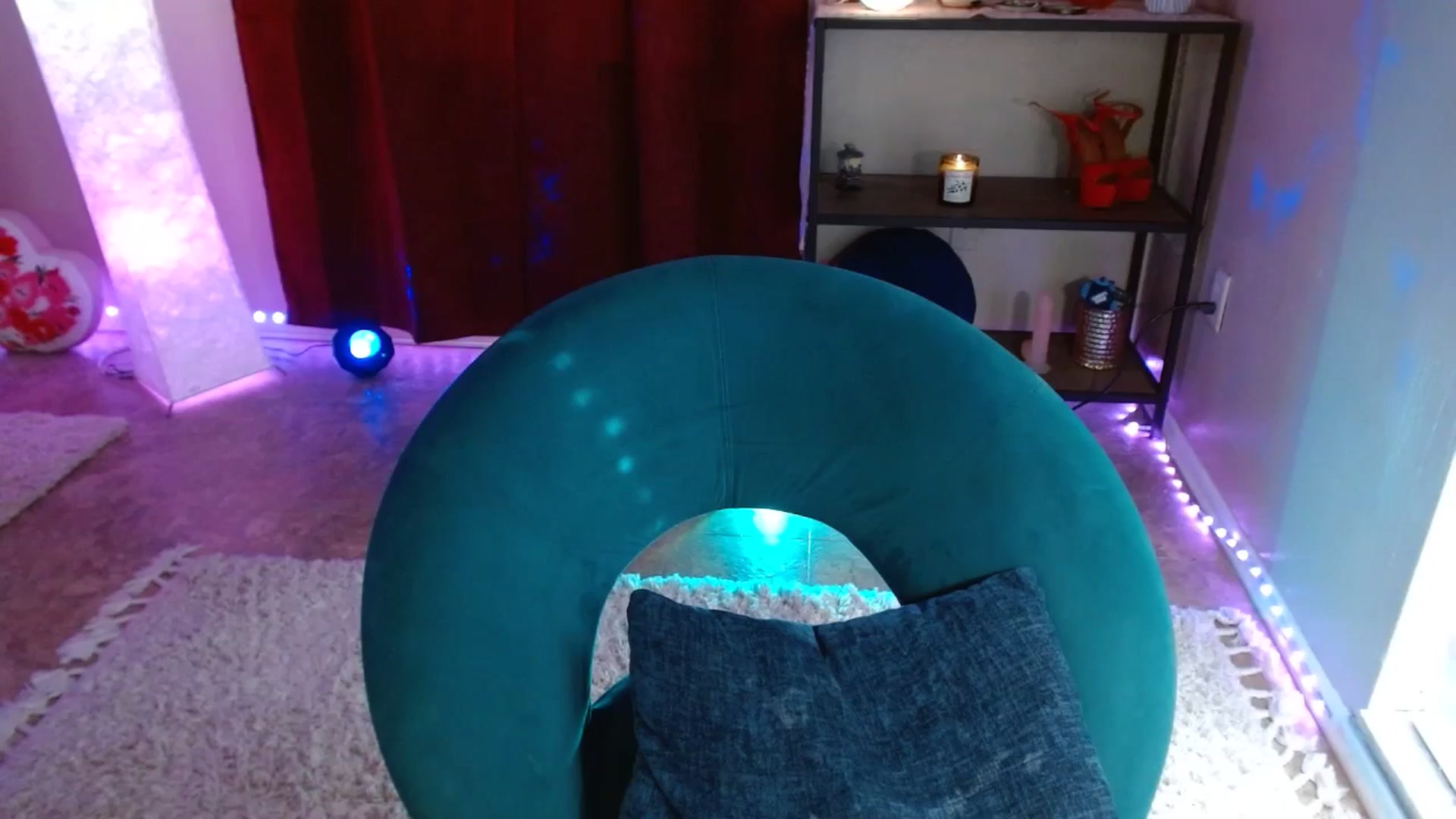 Gallery image thumbnail from DaniSlice's myfreecams stream on, 08/25/2025, 22:49 image 11 of 20