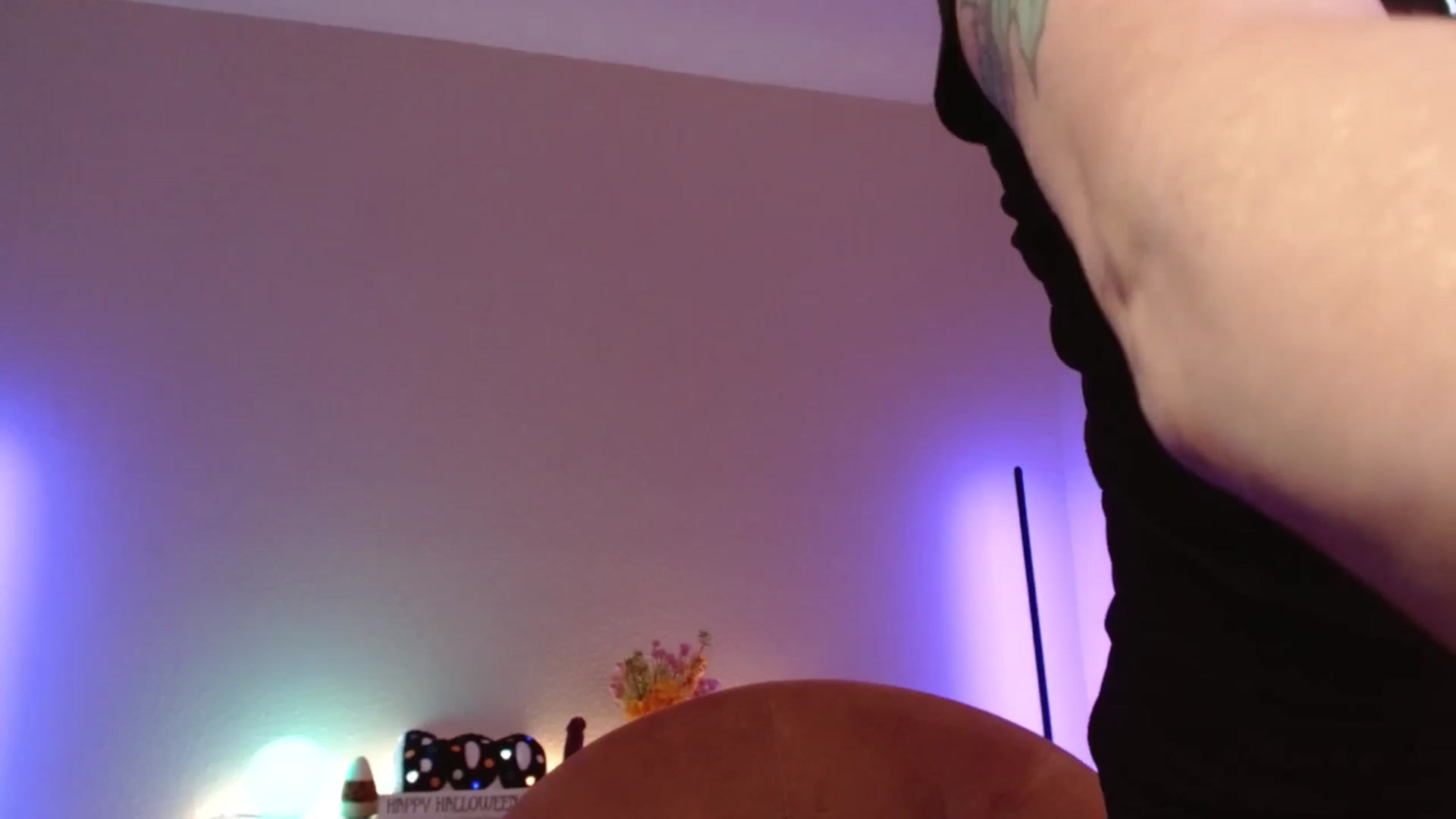 Gallery image thumbnail from DaniSlice's myfreecams stream on, 10/24/2025, 09:04 image 10 of 20