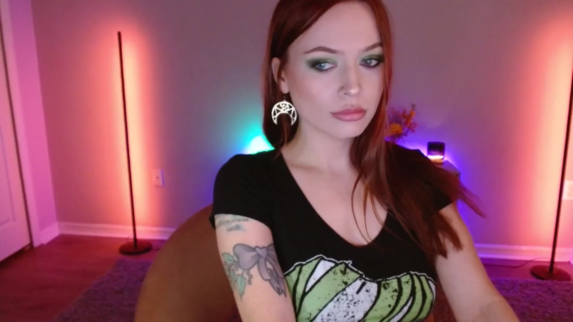 Gallery image thumbnail from DaniSlice's myfreecams stream on, 10/31/2025, 07:33 image 6 of 20