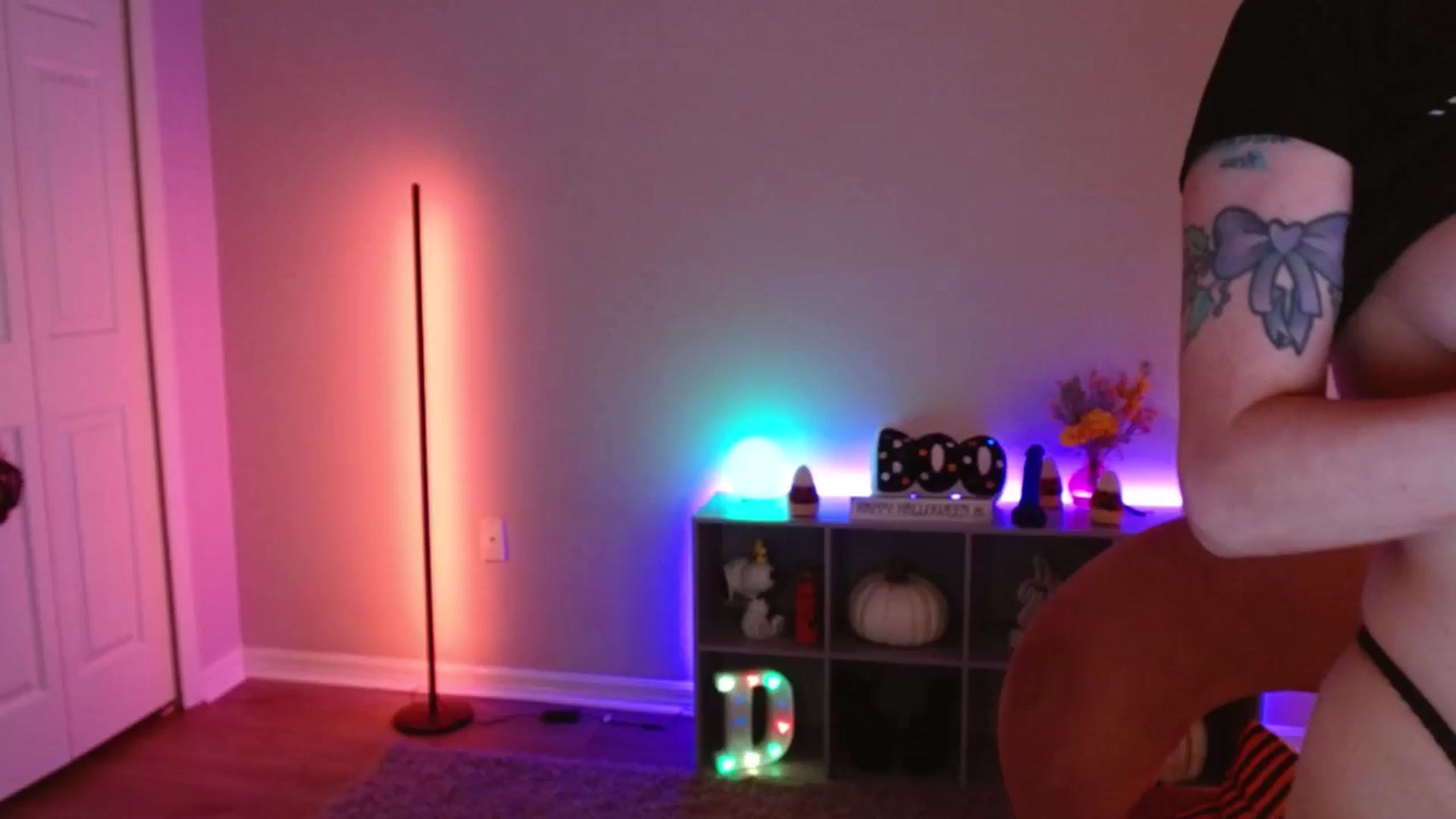 Gallery image thumbnail from DaniSlice's myfreecams stream on, 10/31/2025, 10:01 image 1 of 20