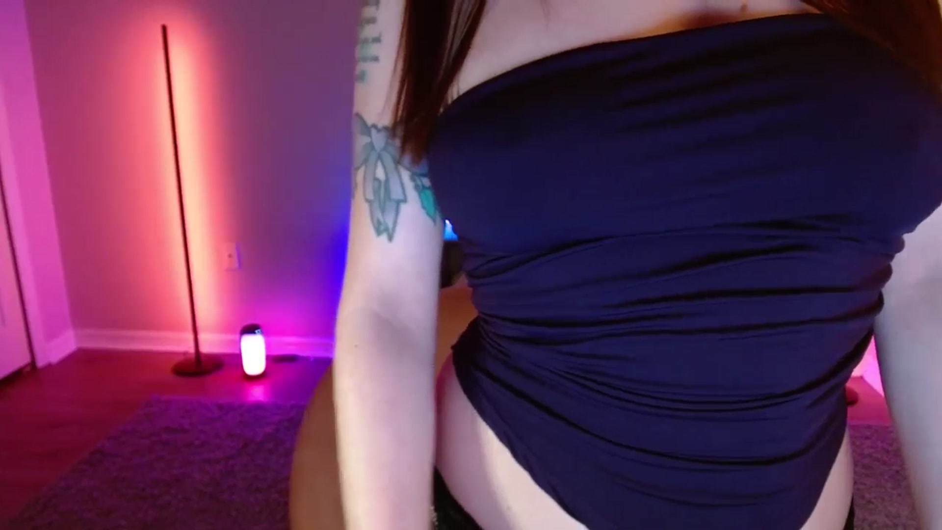 Gallery image thumbnail from DaniSlice's myfreecams stream on, 11/04/2025, 09:44 image 2 of 20