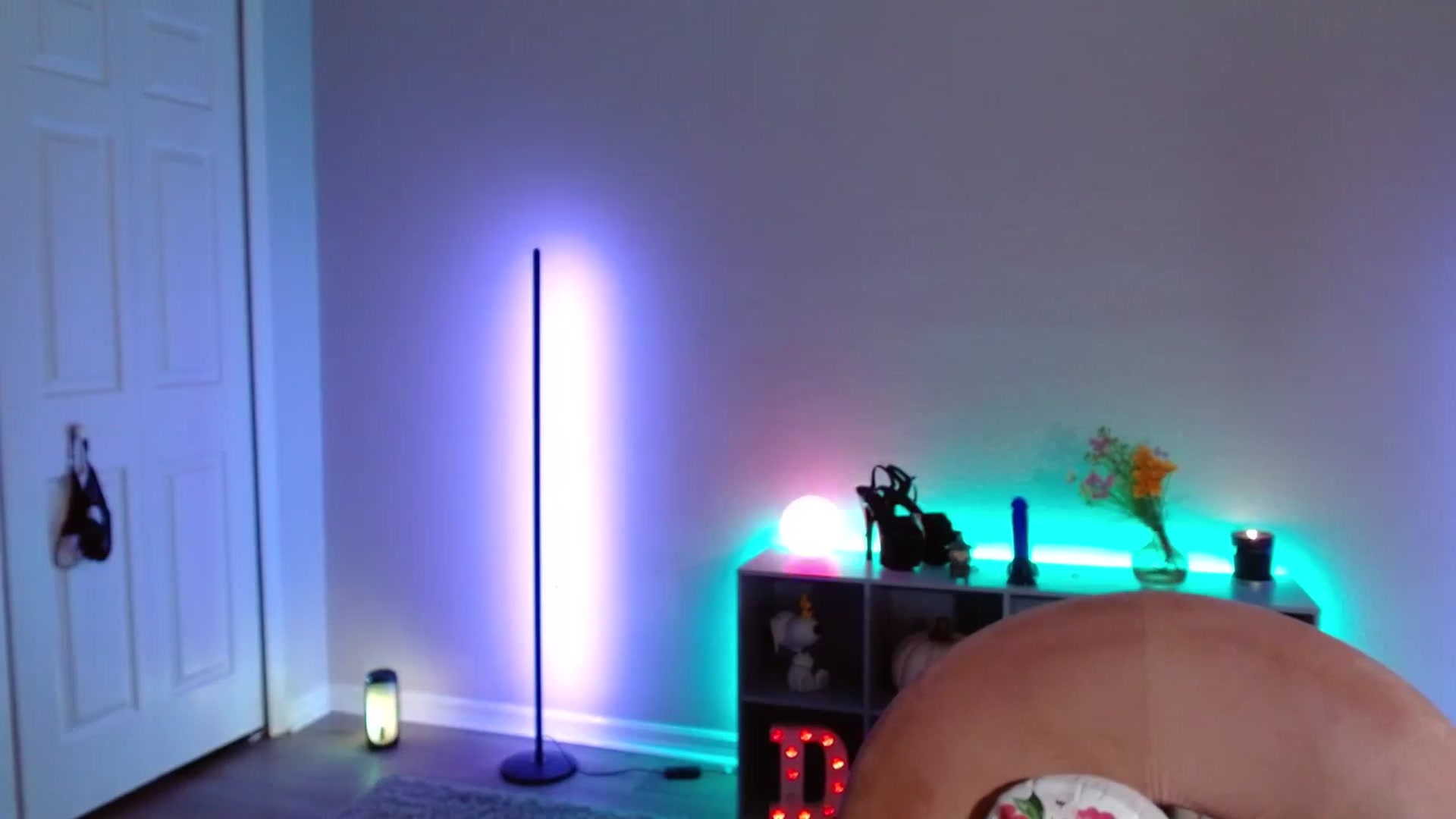 Gallery image thumbnail from DaniSlice's myfreecams stream on, 11/17/2025, 10:01 image 15 of 20