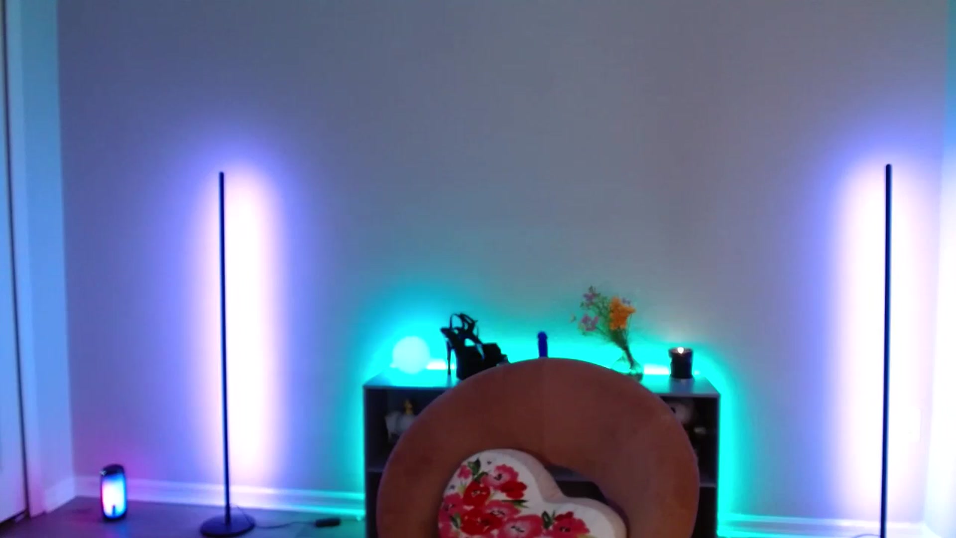 Gallery image thumbnail from DaniSlice's myfreecams stream on, 11/17/2025, 10:01 image 3 of 20