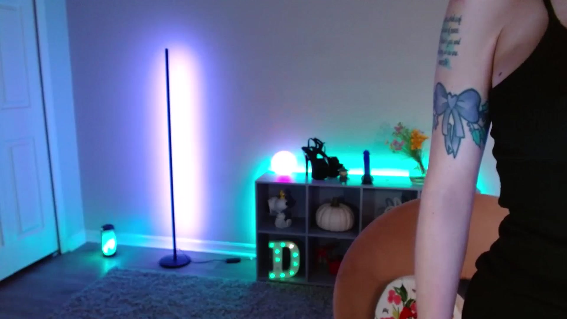 Gallery image thumbnail from DaniSlice's myfreecams stream on, 11/17/2025, 11:51 image 13 of 20