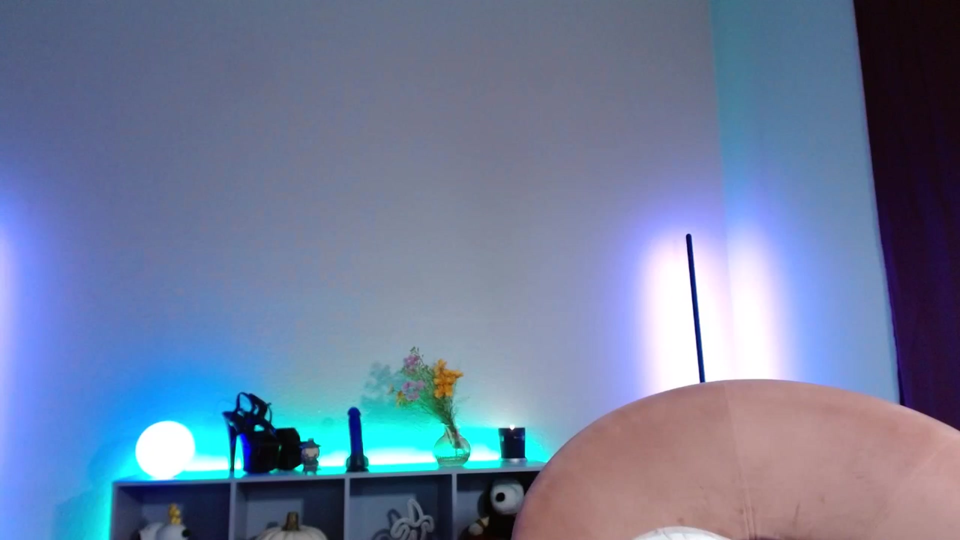 Gallery image thumbnail from DaniSlice's myfreecams stream on, 11/19/2025, 22:50 image 6 of 20