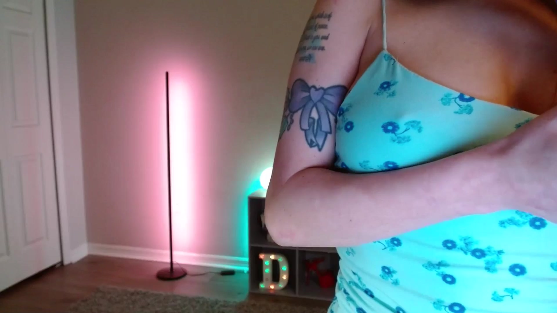 Gallery image thumbnail from DaniSlice's myfreecams stream on, 11/22/2025, 24:57 image 9 of 20