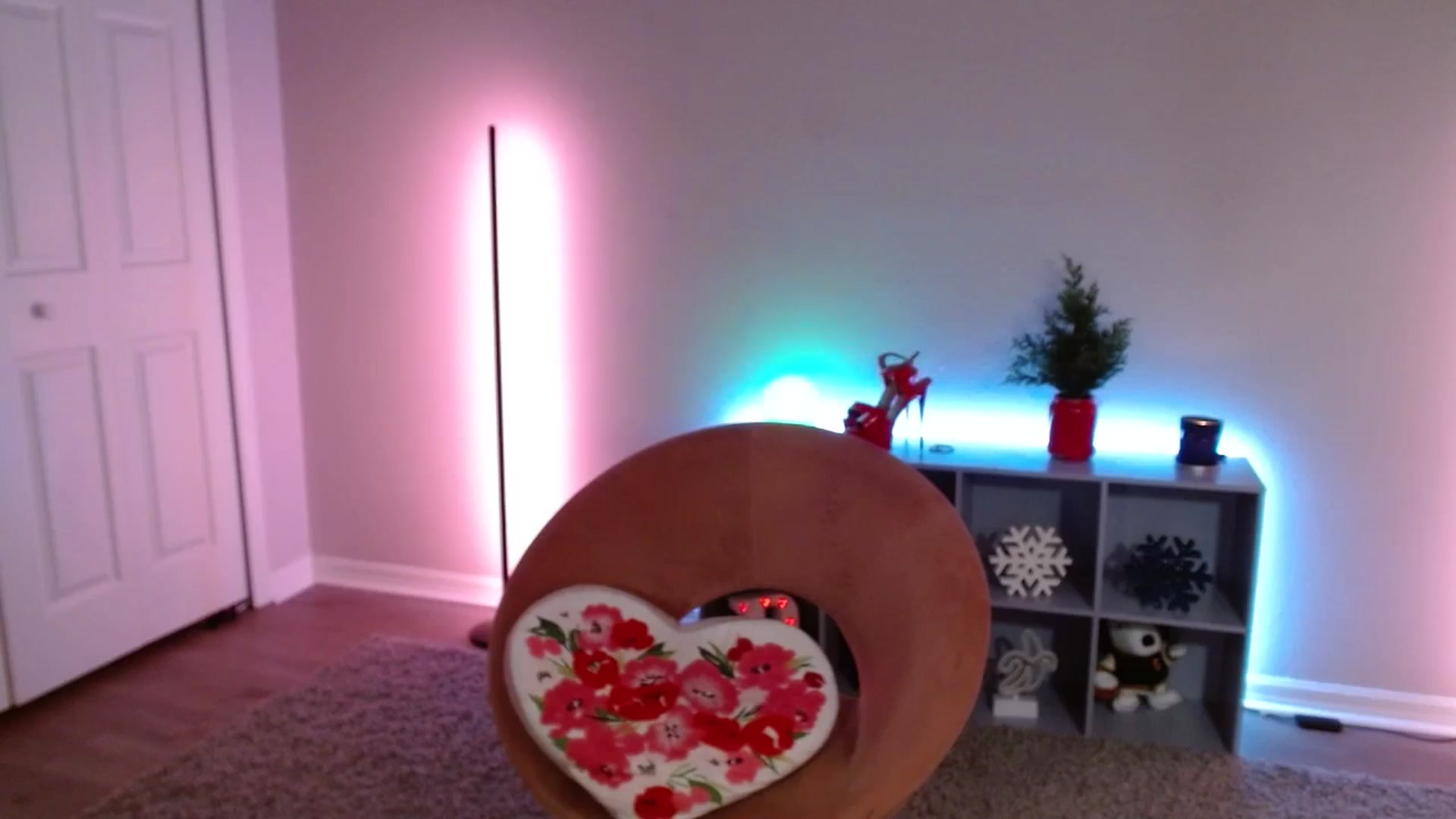 Gallery image thumbnail from DaniSlice's myfreecams stream on, 12/04/2025, 08:34 image 17 of 20