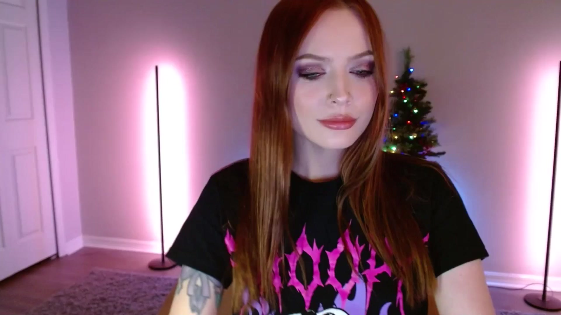 Gallery image thumbnail from DaniSlice's myfreecams stream on, 12/06/2025, 07:25 image 1 of 20