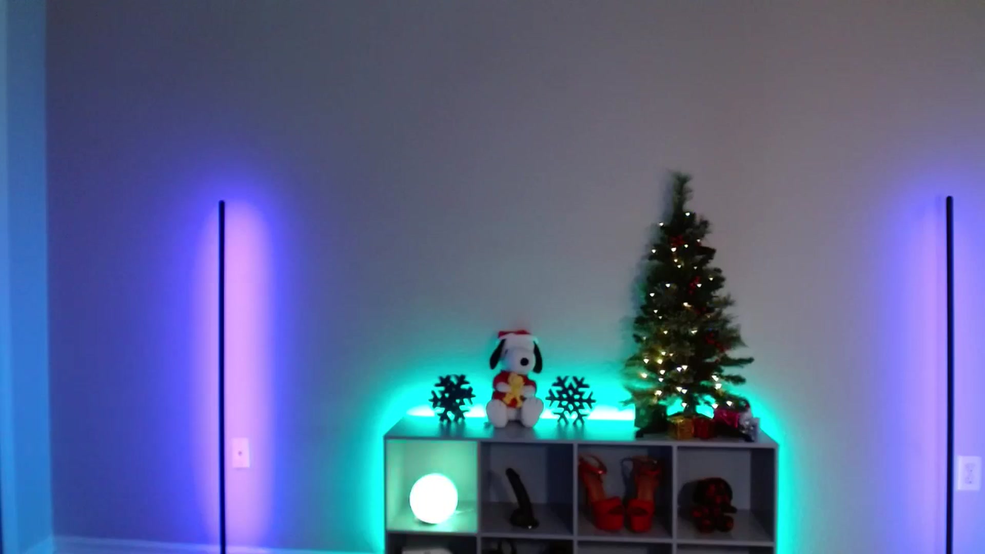 Gallery image thumbnail from DaniSlice's myfreecams stream on, 12/15/2025, 11:11 image 13 of 20