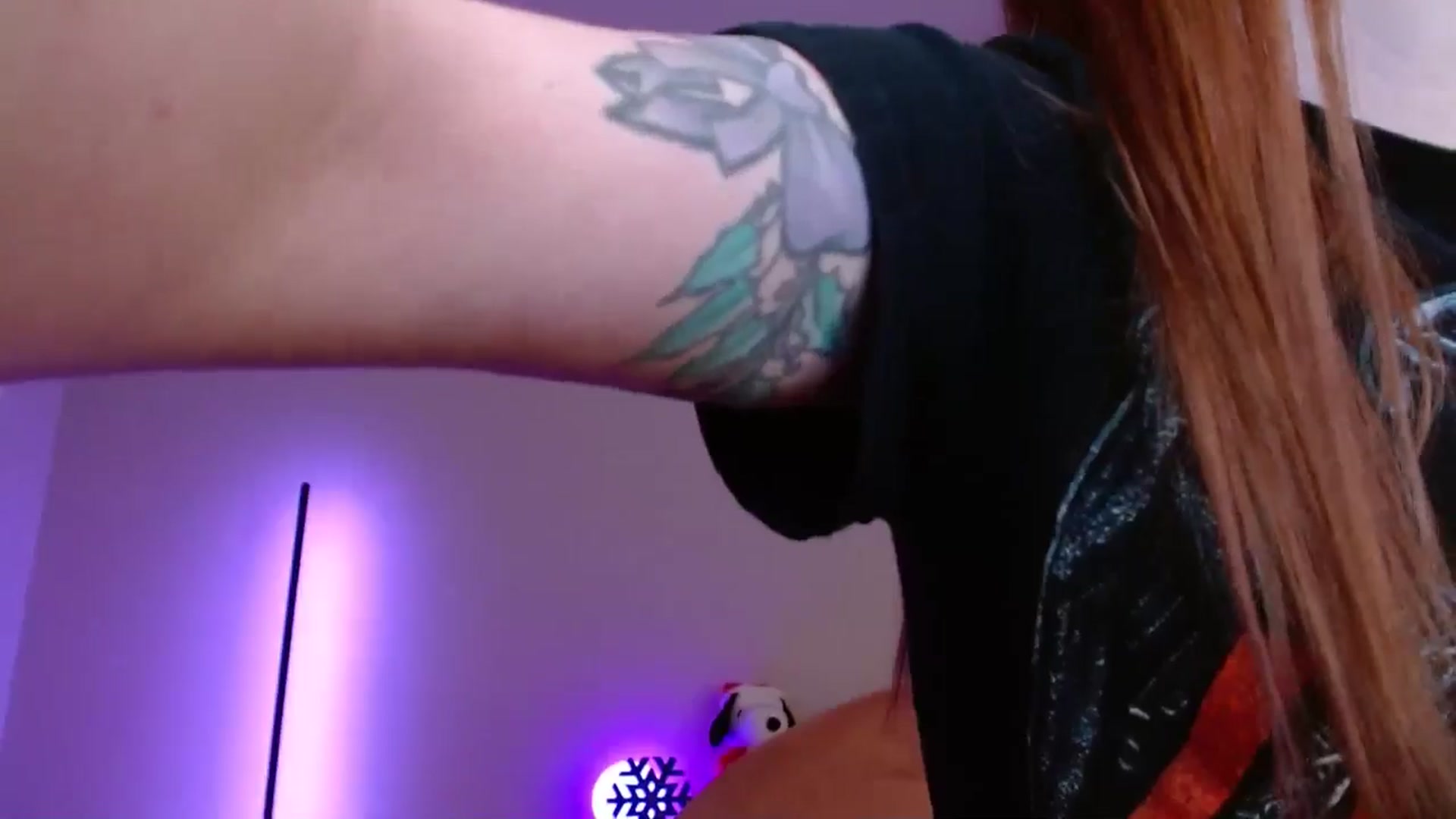 Gallery image thumbnail from DaniSlice's myfreecams stream on, 12/27/2025, 07:16 image 13 of 20