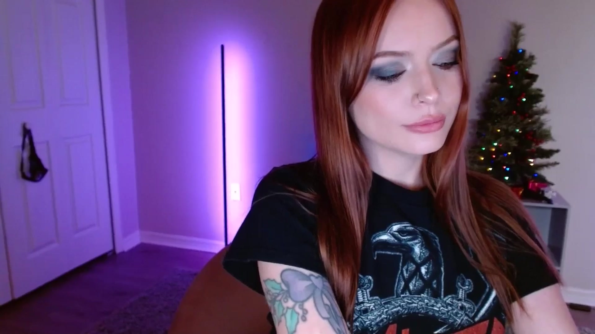 Gallery image thumbnail from DaniSlice's myfreecams stream on, 12/27/2025, 09:14 image 19 of 20