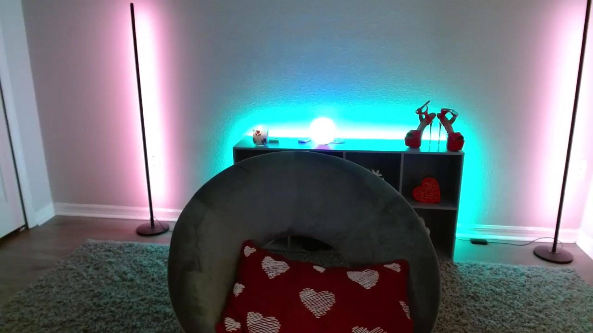 Gallery image thumbnail from DaniSlice's myfreecams stream on, 01/21/2026, 12:06 image 6 of 20