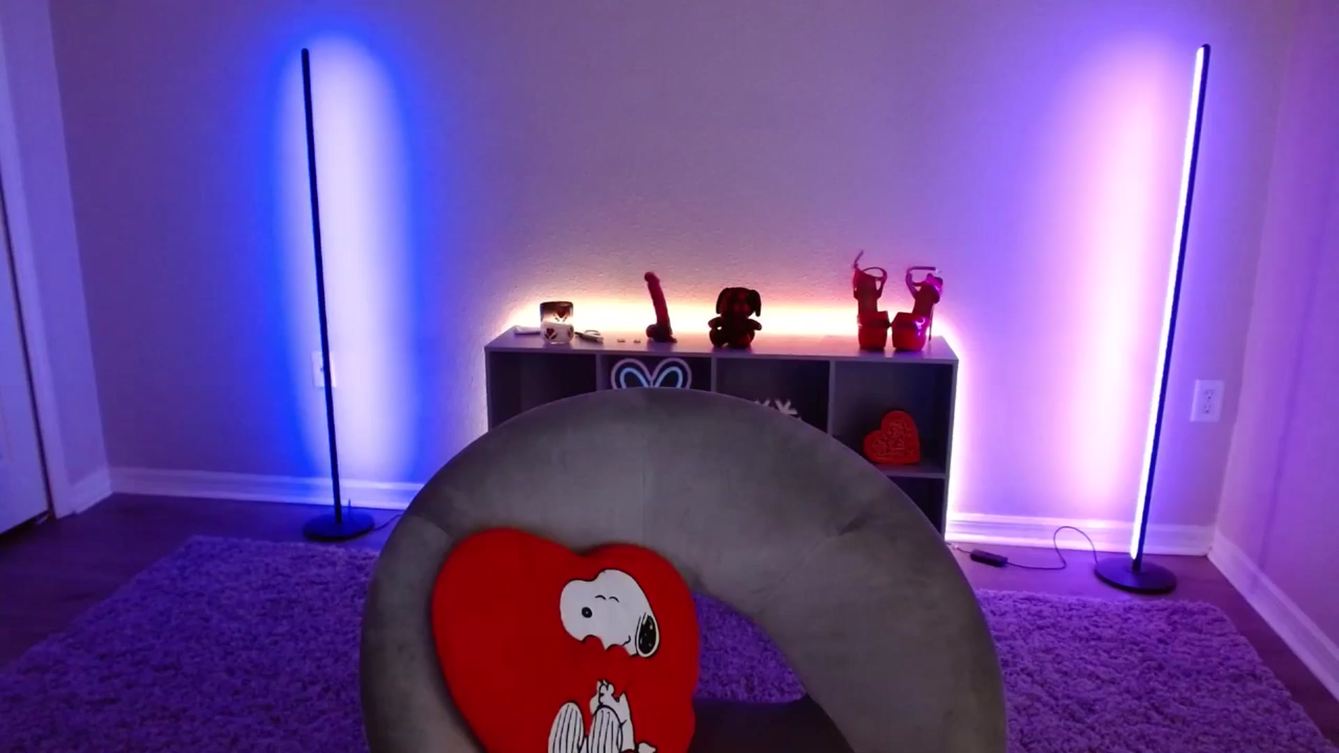 Gallery image thumbnail from DaniSlice's myfreecams stream on, 02/27/2026, 10:48 image 17 of 20