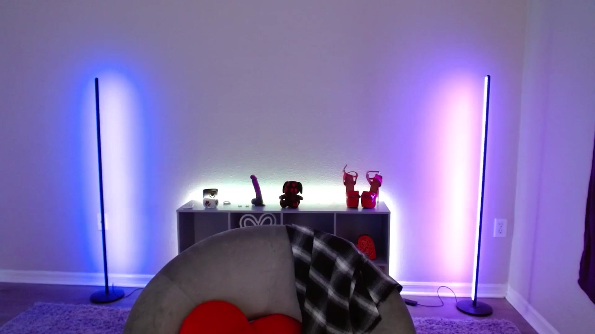 Gallery image thumbnail from DaniSlice's myfreecams stream on, 02/28/2026, 13:00 image 15 of 20