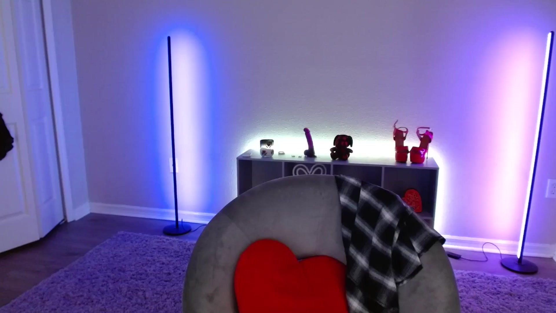 Gallery image thumbnail from DaniSlice's myfreecams stream on, 02/28/2026, 13:00 image 14 of 20