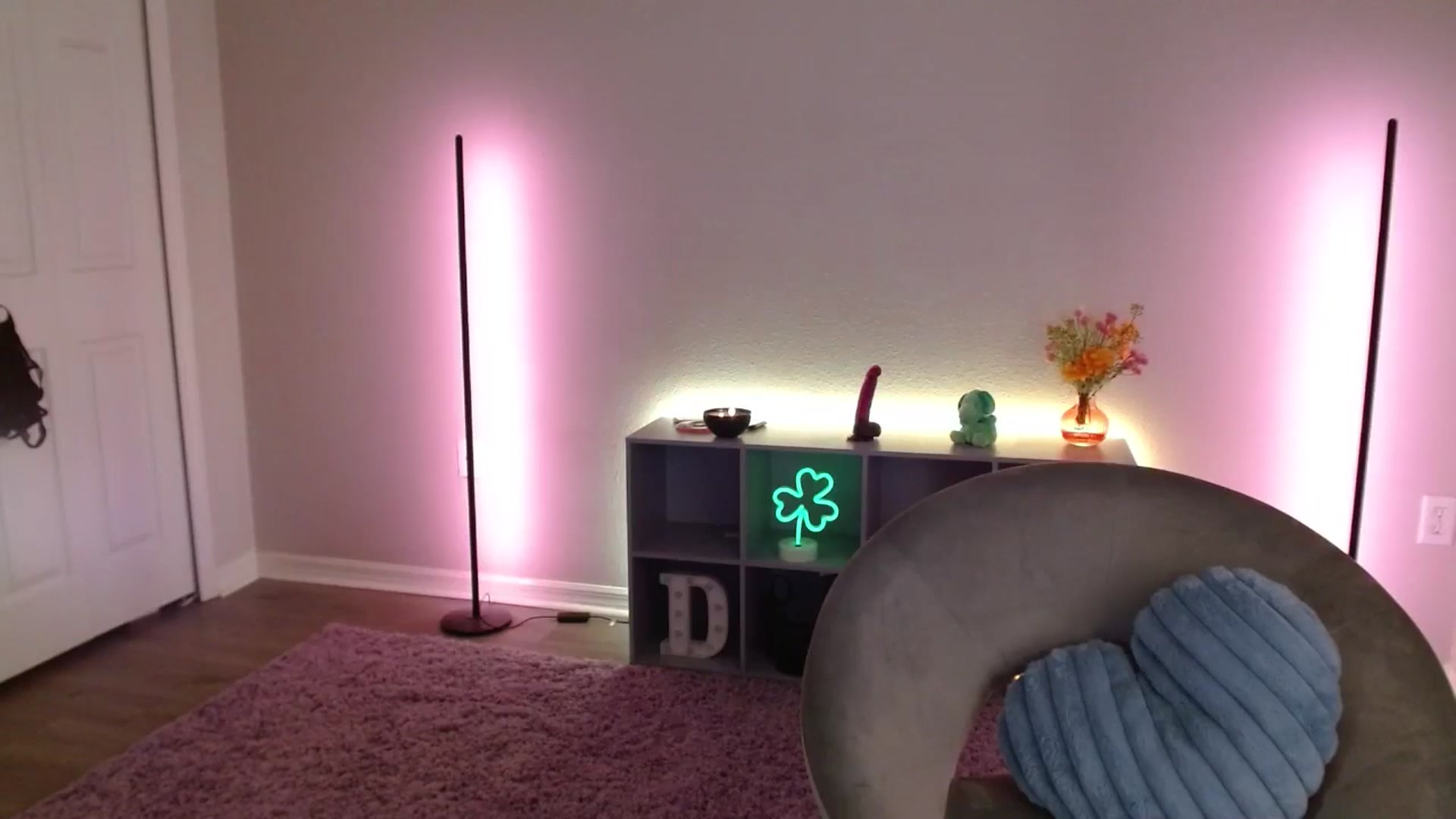Gallery image thumbnail from DaniSlice's myfreecams stream on, 03/07/2026, 10:28 image 14 of 20