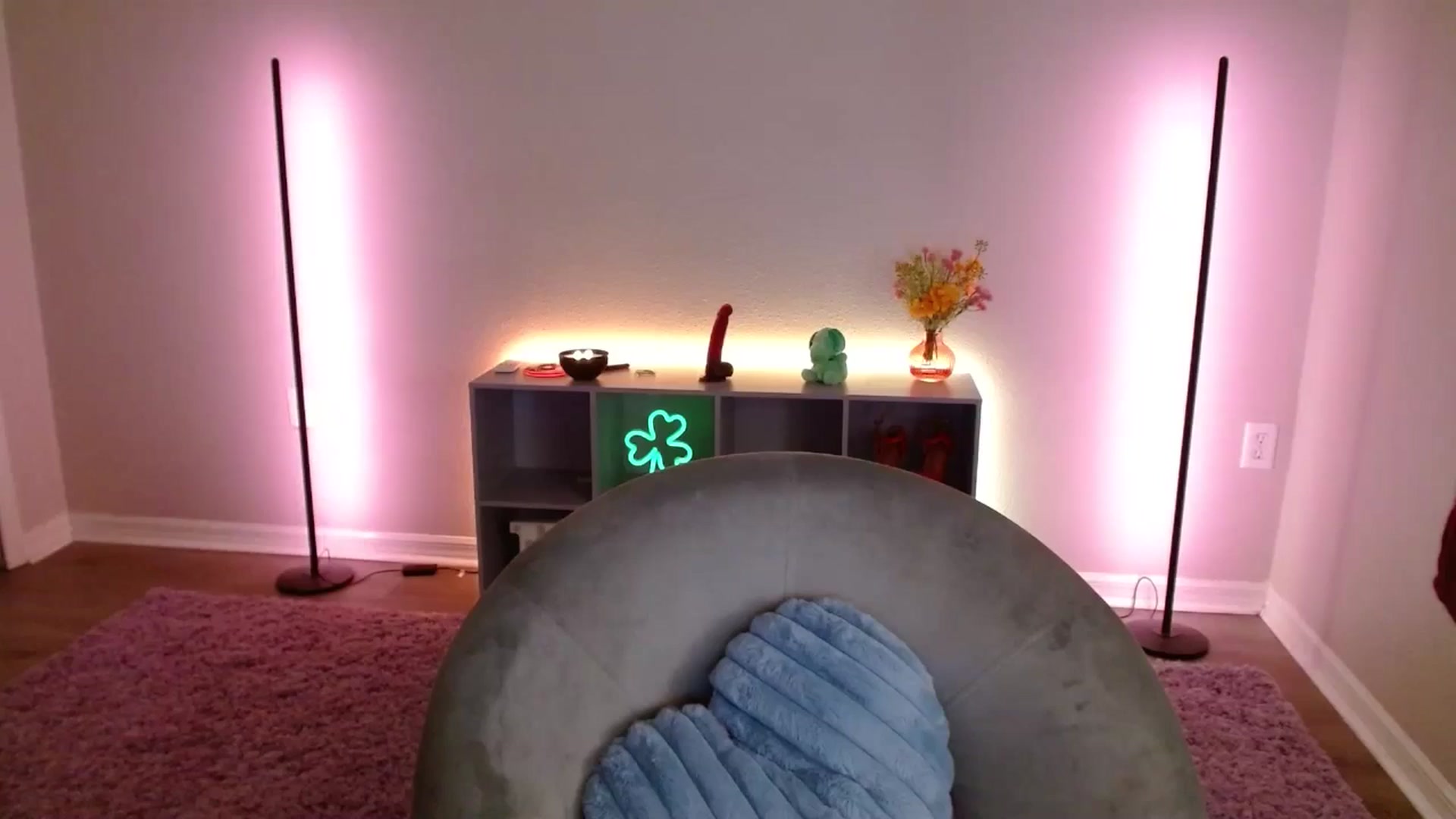 Gallery image thumbnail from DaniSlice's myfreecams stream on, 03/08/2026, 05:04 image 9 of 20