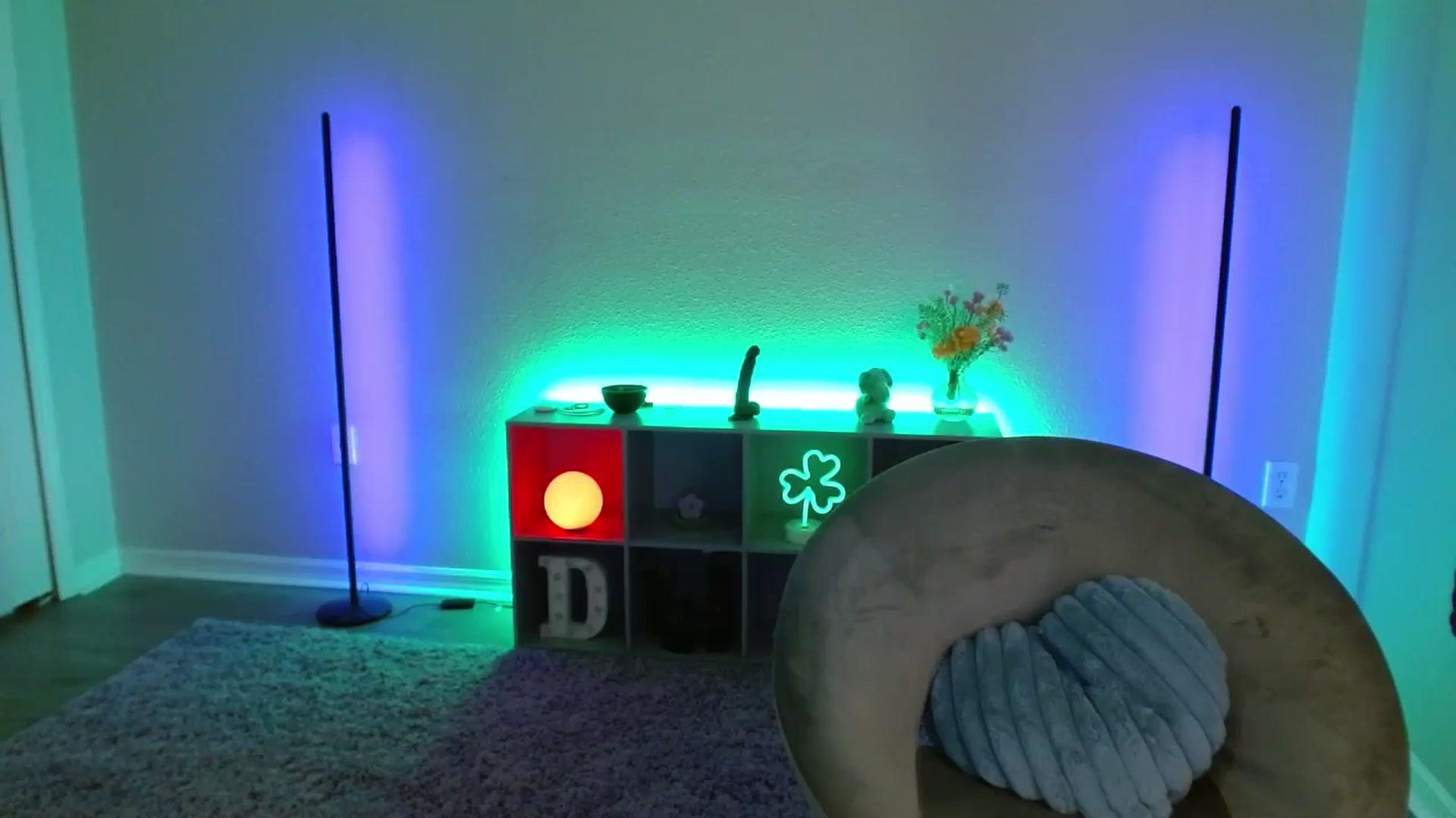 Gallery image thumbnail from DaniSlice's myfreecams stream on, 03/17/2026, 07:15 image 20 of 20