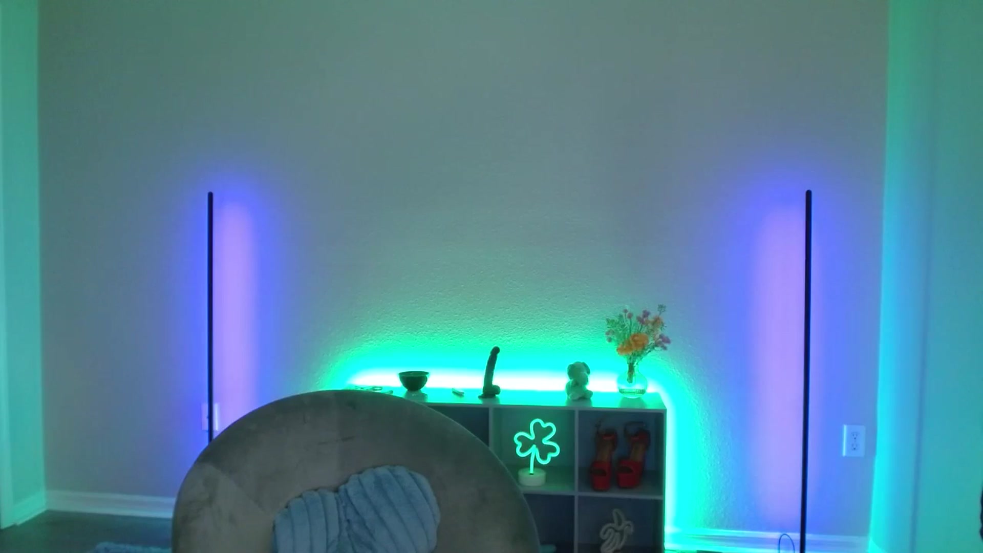 Gallery image thumbnail from DaniSlice's myfreecams stream on, 03/18/2026, 09:23 image 7 of 20