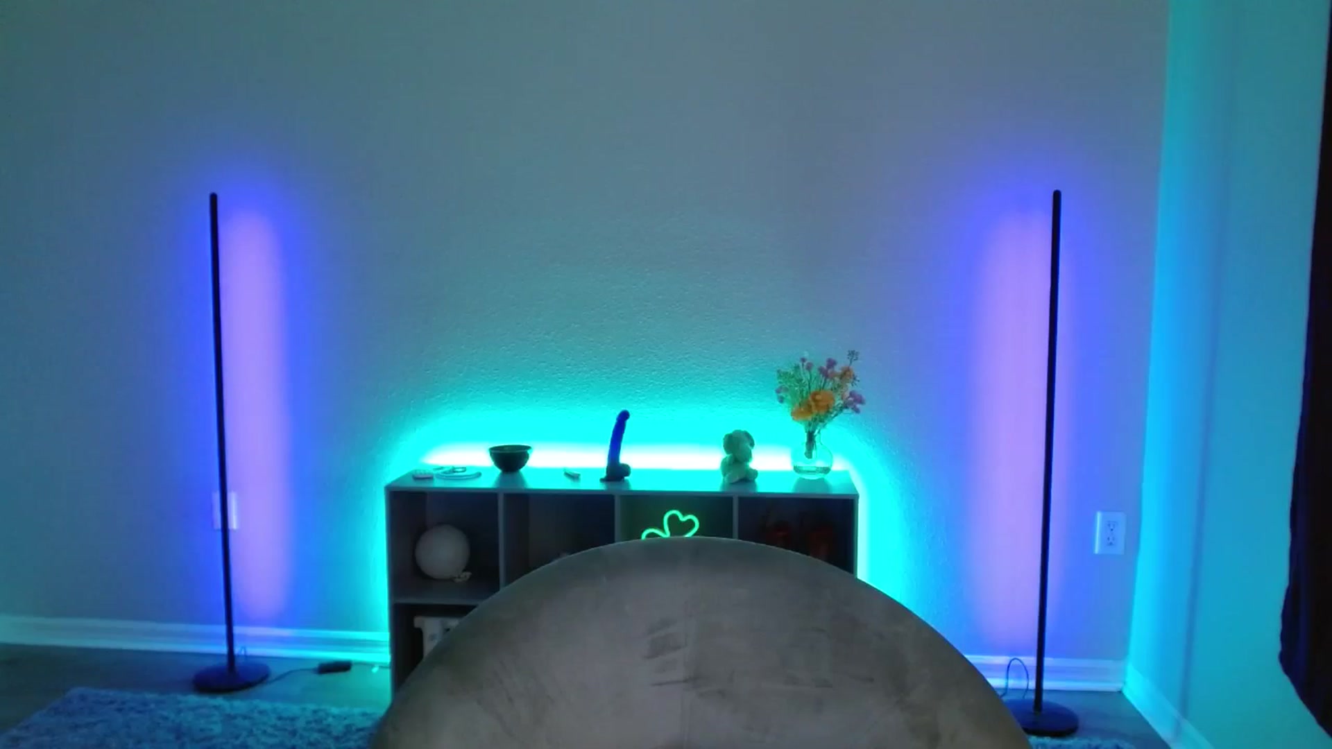 Gallery image thumbnail from DaniSlice's myfreecams stream on, 03/20/2026, 09:16 image 14 of 20