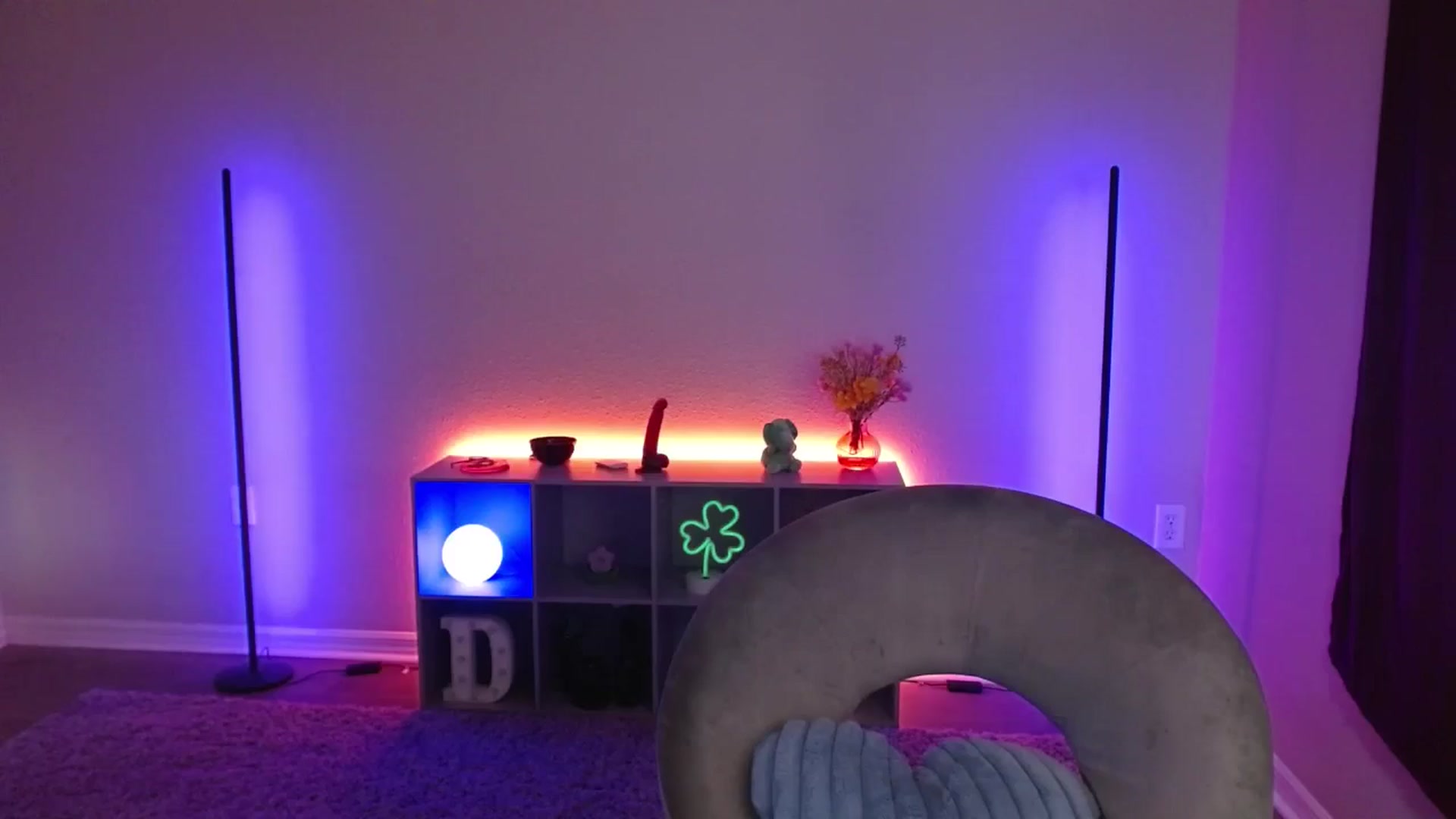 Gallery image thumbnail from DaniSlice's myfreecams stream on, 03/29/2026, 06:17 image 11 of 20