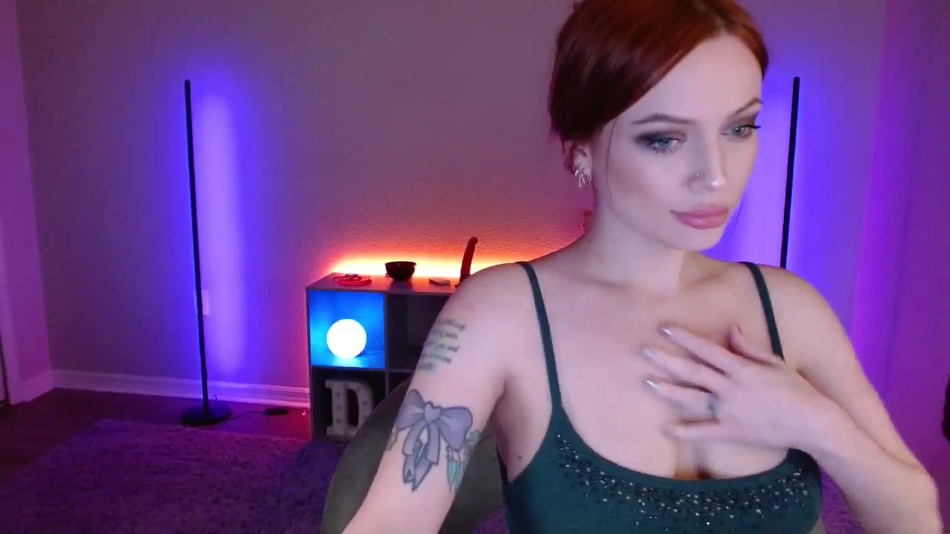 Gallery image thumbnail from DaniSlice's myfreecams stream on, 03/29/2026, 08:47 image 20 of 20