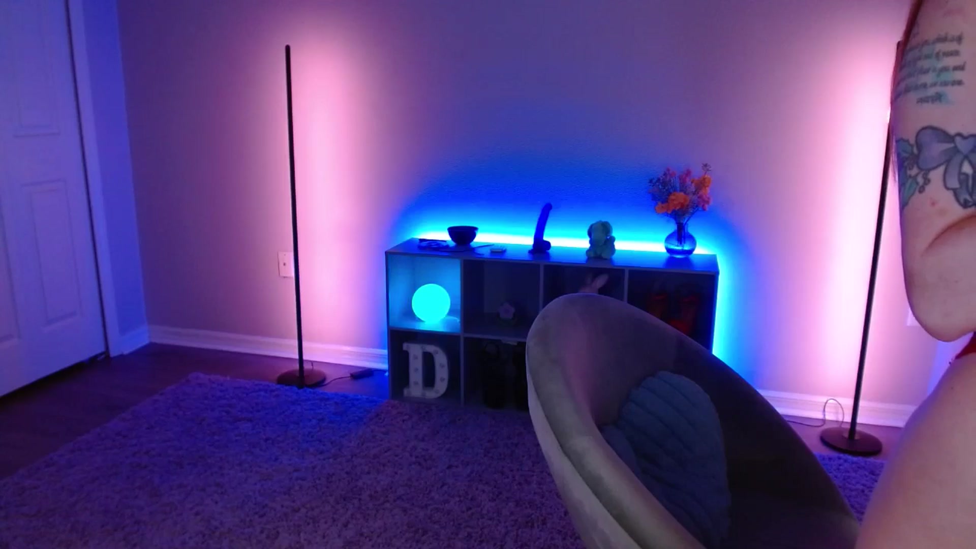 Gallery image thumbnail from DaniSlice's myfreecams stream on, 04/08/2026, 05:45 image 4 of 20