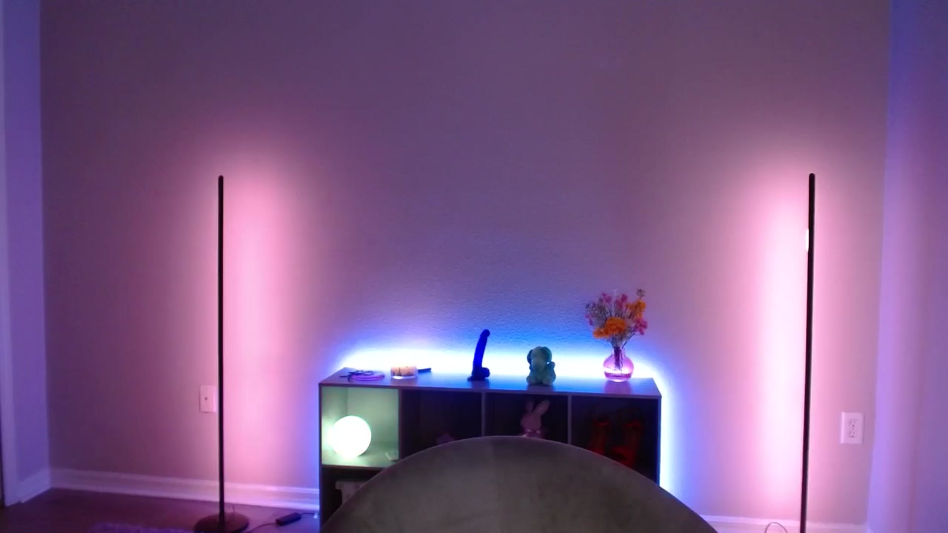 Gallery image thumbnail from DaniSlice's myfreecams stream on, 04/17/2026, 07:15 image 18 of 20