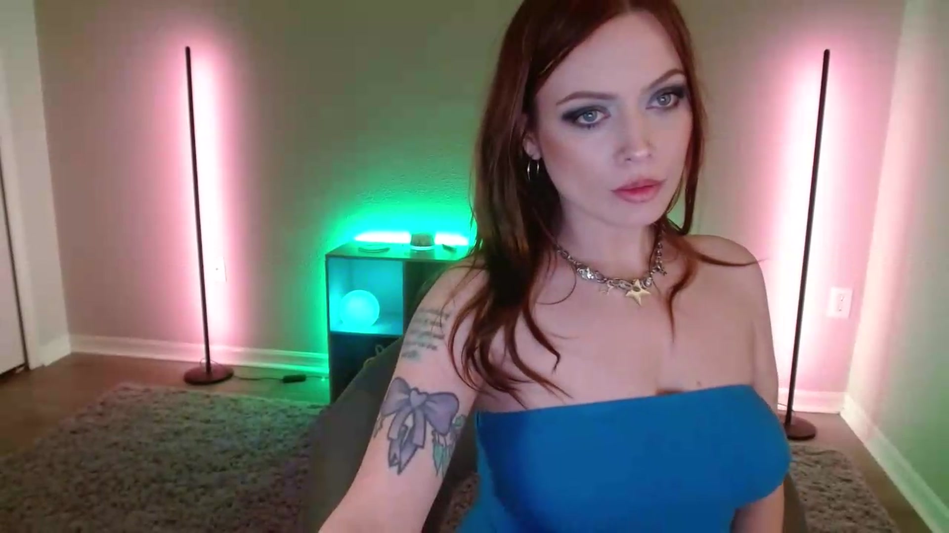 Gallery image thumbnail from DaniSlice's myfreecams stream on, 05/16/2026, 09:36 image 5 of 20