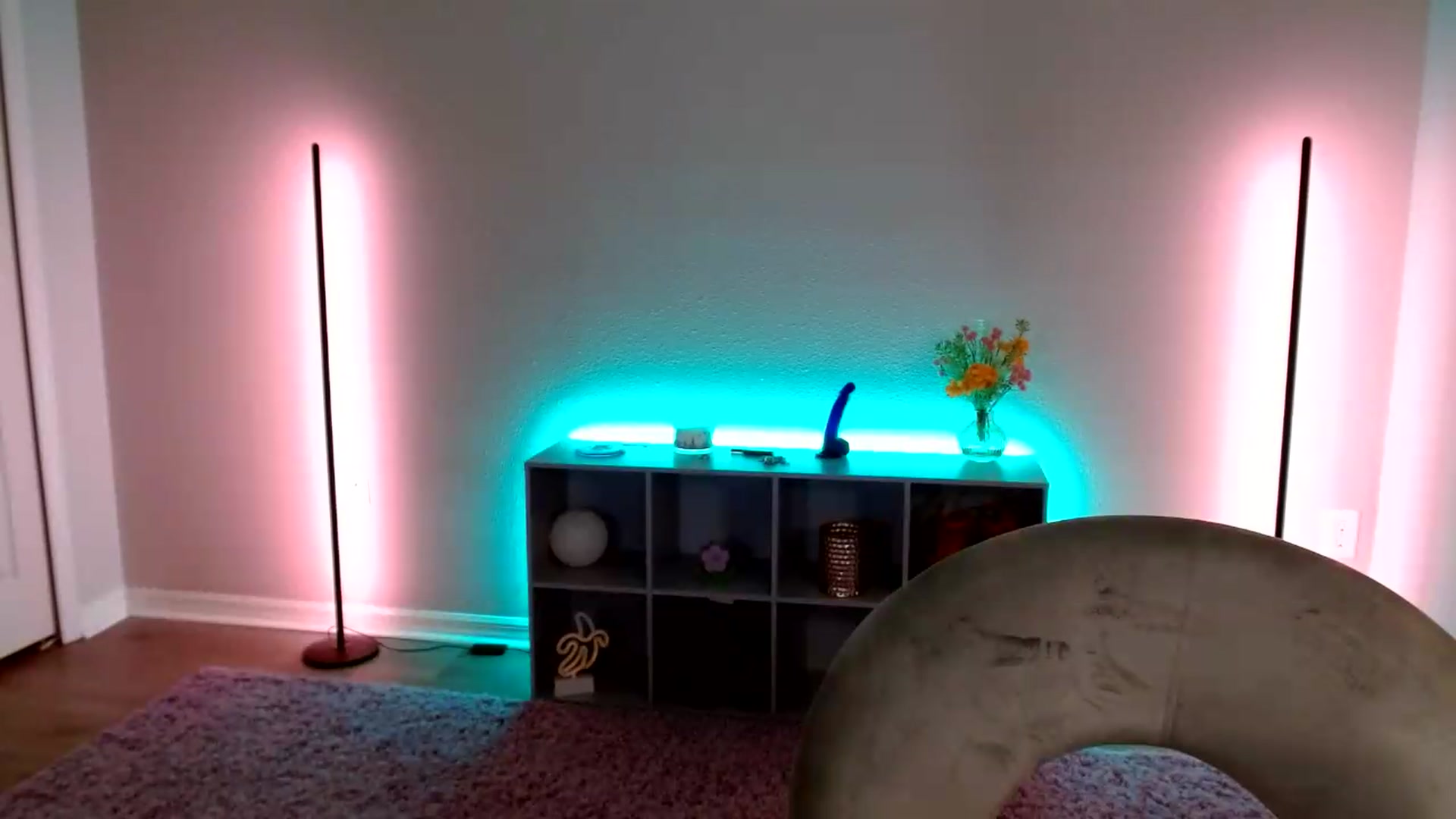 Gallery image thumbnail from DaniSlice's myfreecams stream on, 05/20/2026, 10:34 image 16 of 20