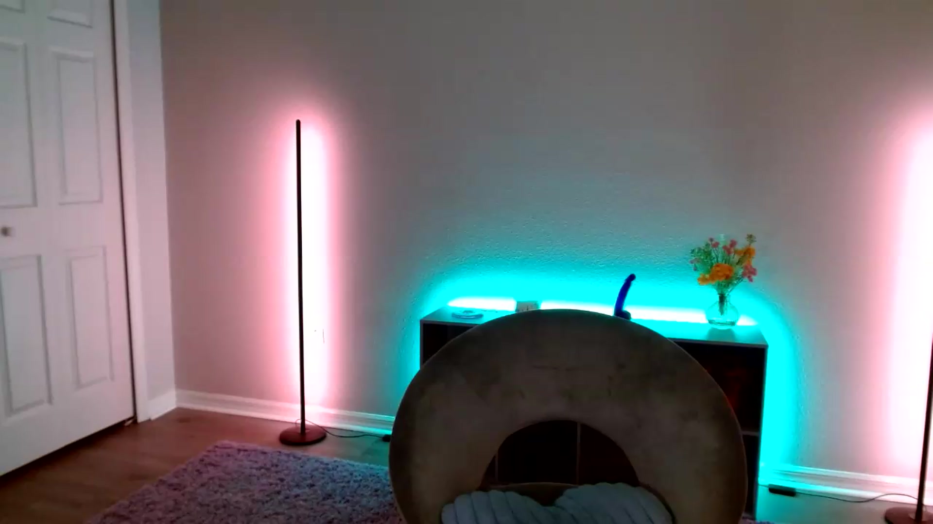 Gallery image thumbnail from DaniSlice's myfreecams stream on, 05/20/2026, 10:34 image 6 of 20