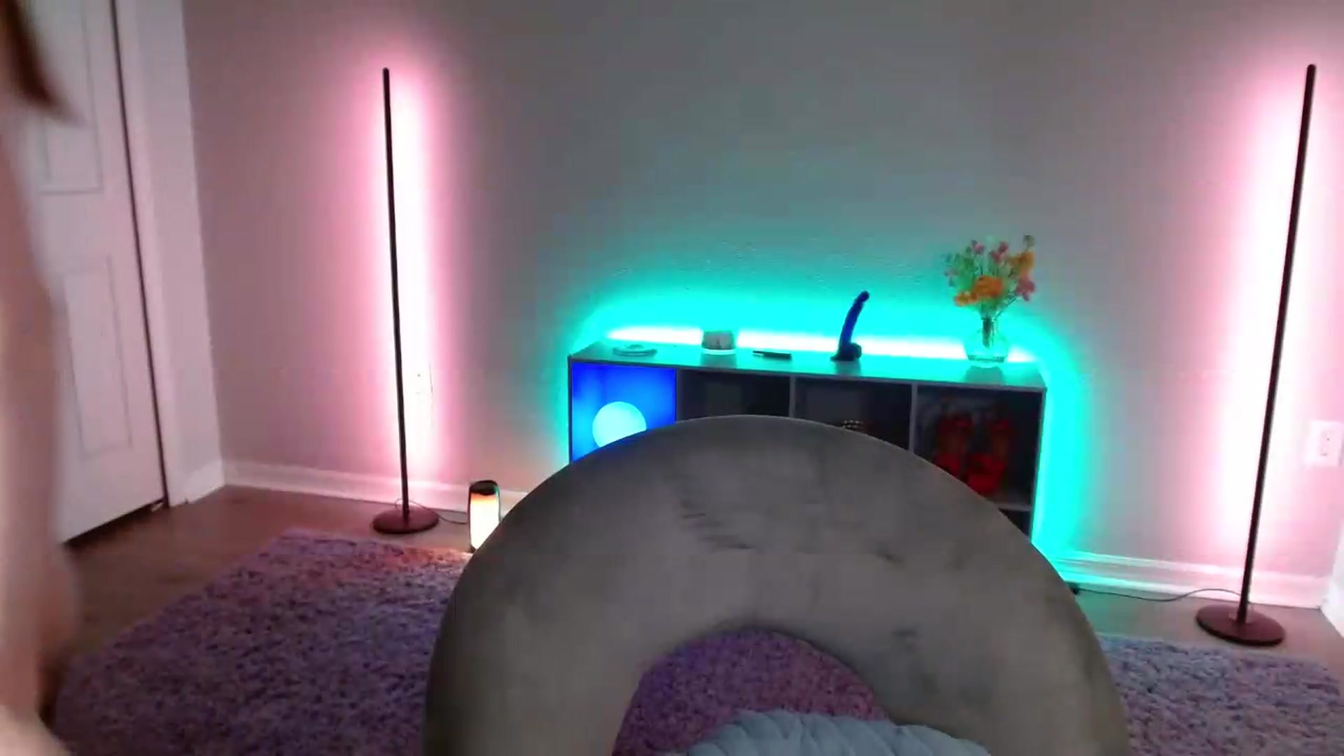 Gallery image thumbnail from DaniSlice's myfreecams stream on, 05/23/2026, 06:11 image 16 of 20