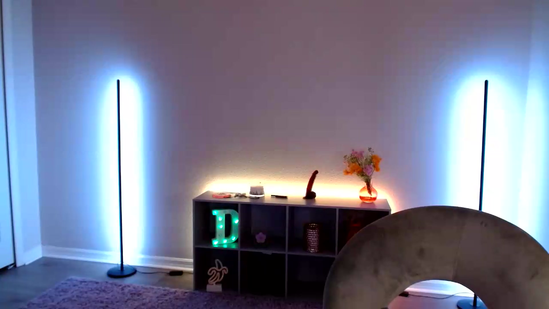 Gallery image thumbnail from DaniSlice's myfreecams stream on, 05/30/2026, 09:53 image 16 of 20