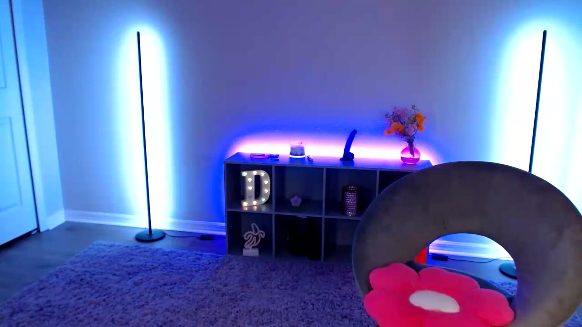 Gallery image thumbnail from DaniSlice's myfreecams stream on, 06/05/2026, 06:41 image 20 of 20