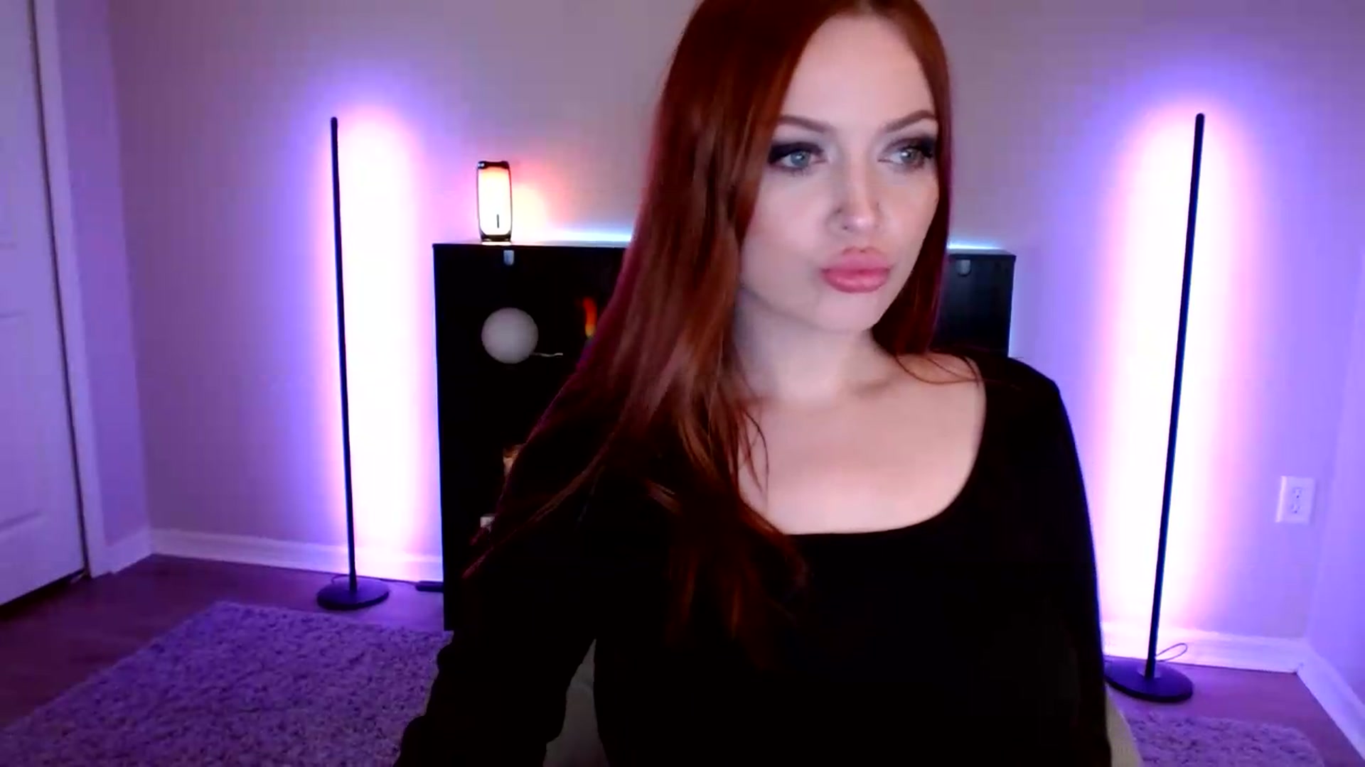 Gallery image thumbnail from DaniSlice's myfreecams stream on, 07/06/2026, 07:05 image 14 of 20