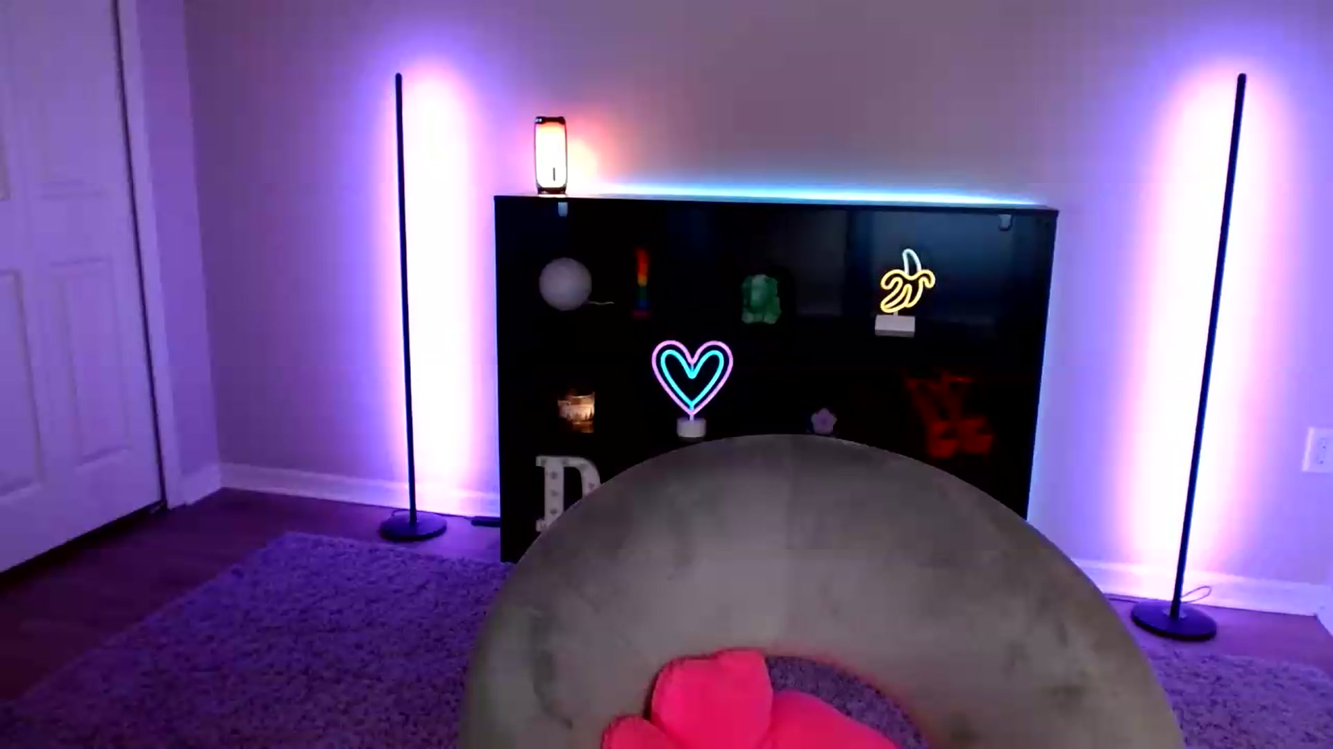 Gallery image thumbnail from DaniSlice's myfreecams stream on, 07/06/2026, 08:30 image 11 of 20