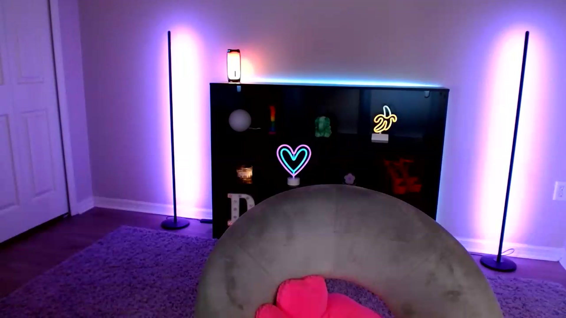 Gallery image thumbnail from DaniSlice's myfreecams stream on, 07/06/2026, 08:30 image 14 of 20