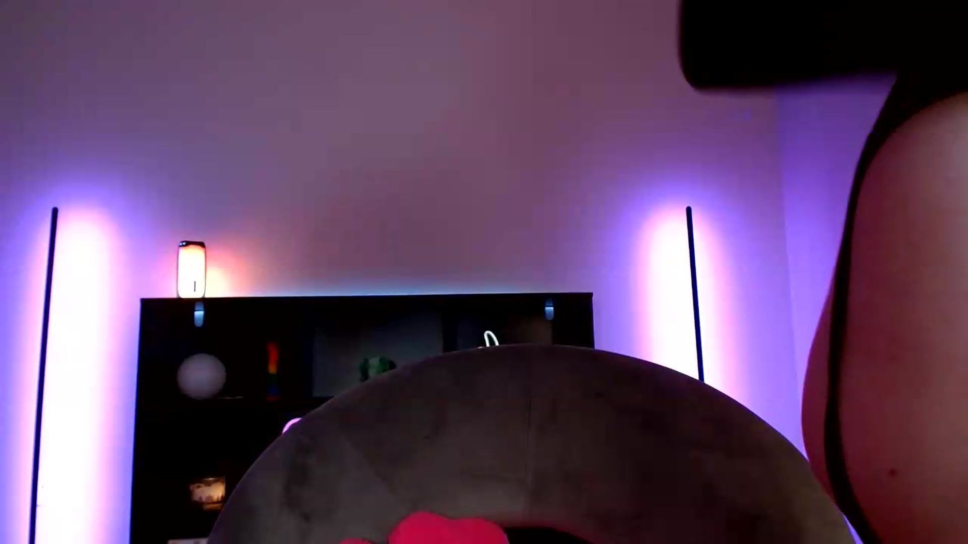 Gallery image thumbnail from DaniSlice's myfreecams stream on, 07/06/2026, 08:30 image 18 of 20