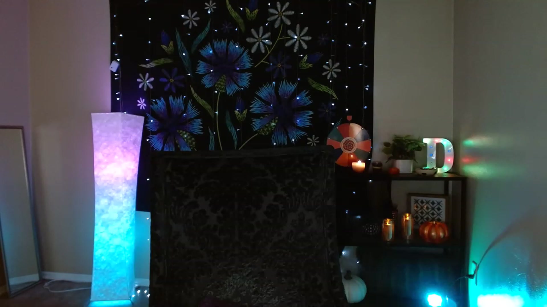 Gallery image thumbnail from DaniSpice's myfreecams stream on, 11/16/2022, 09:54 image 7 of 20