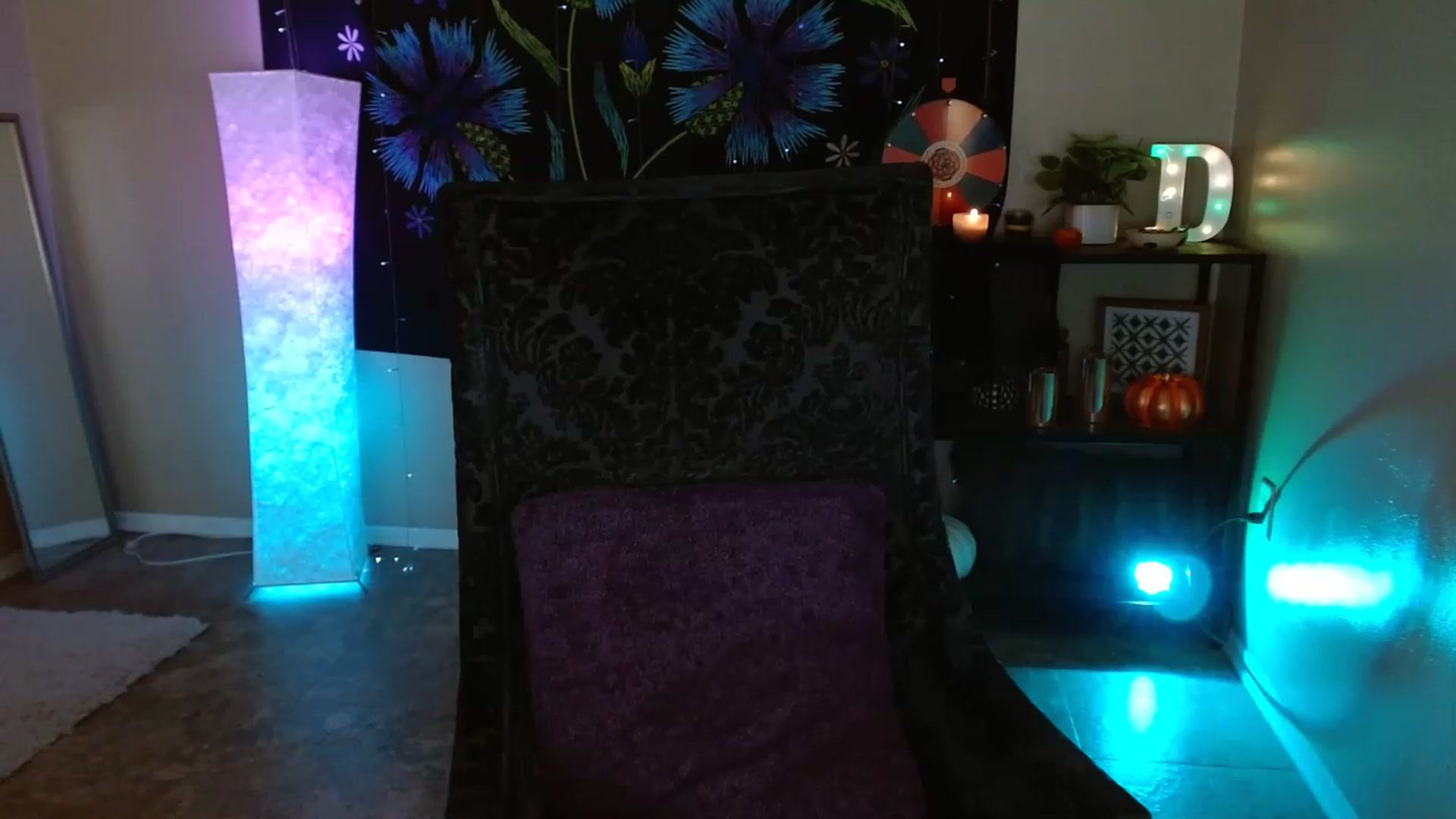 Gallery image thumbnail from DaniSpice's myfreecams stream on, 11/16/2022, 10:22 image 16 of 20