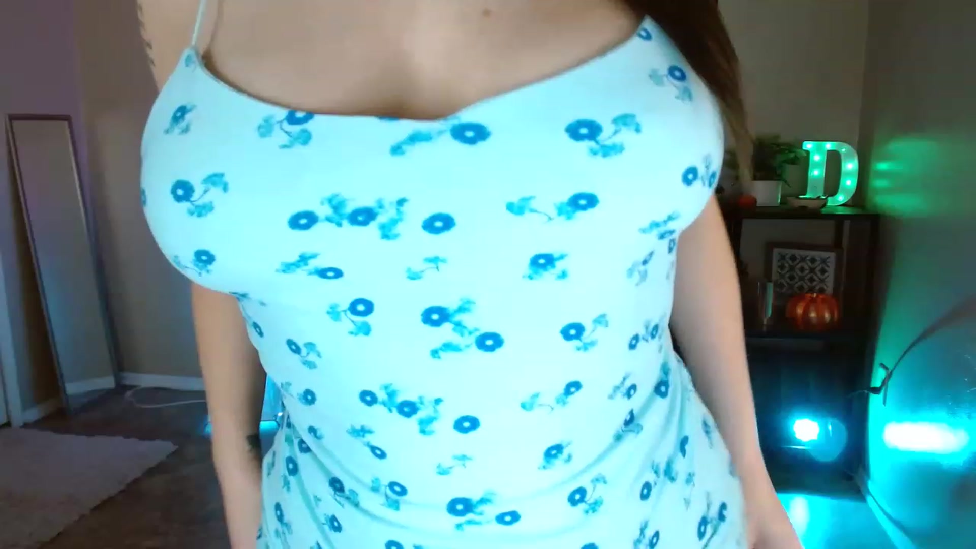 Gallery image thumbnail from DaniSpice's myfreecams stream on, 11/16/2022, 10:22 image 5 of 20