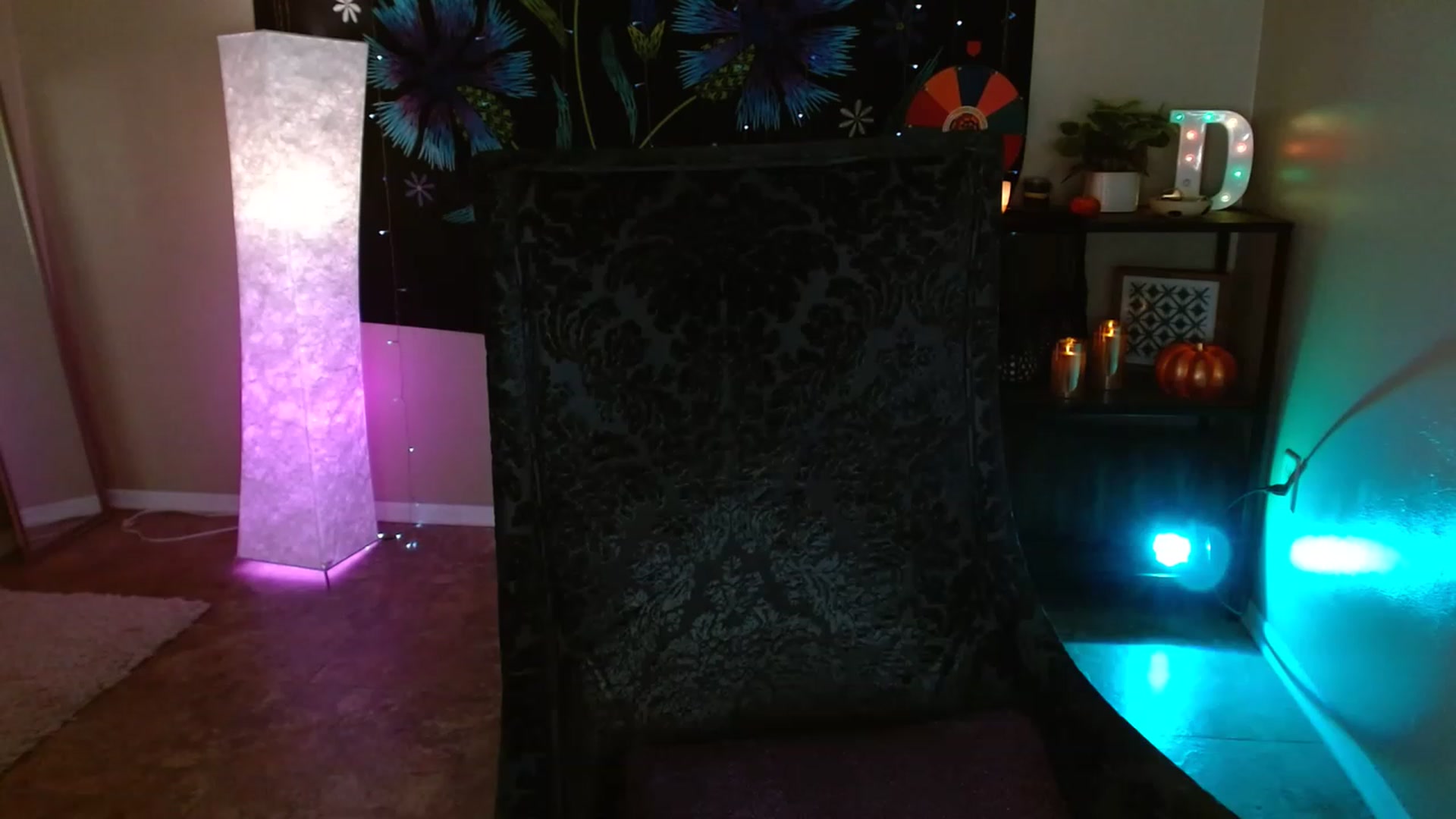 Gallery image thumbnail from DaniSpice's myfreecams stream on, 11/19/2022, 01:02 image 12 of 20